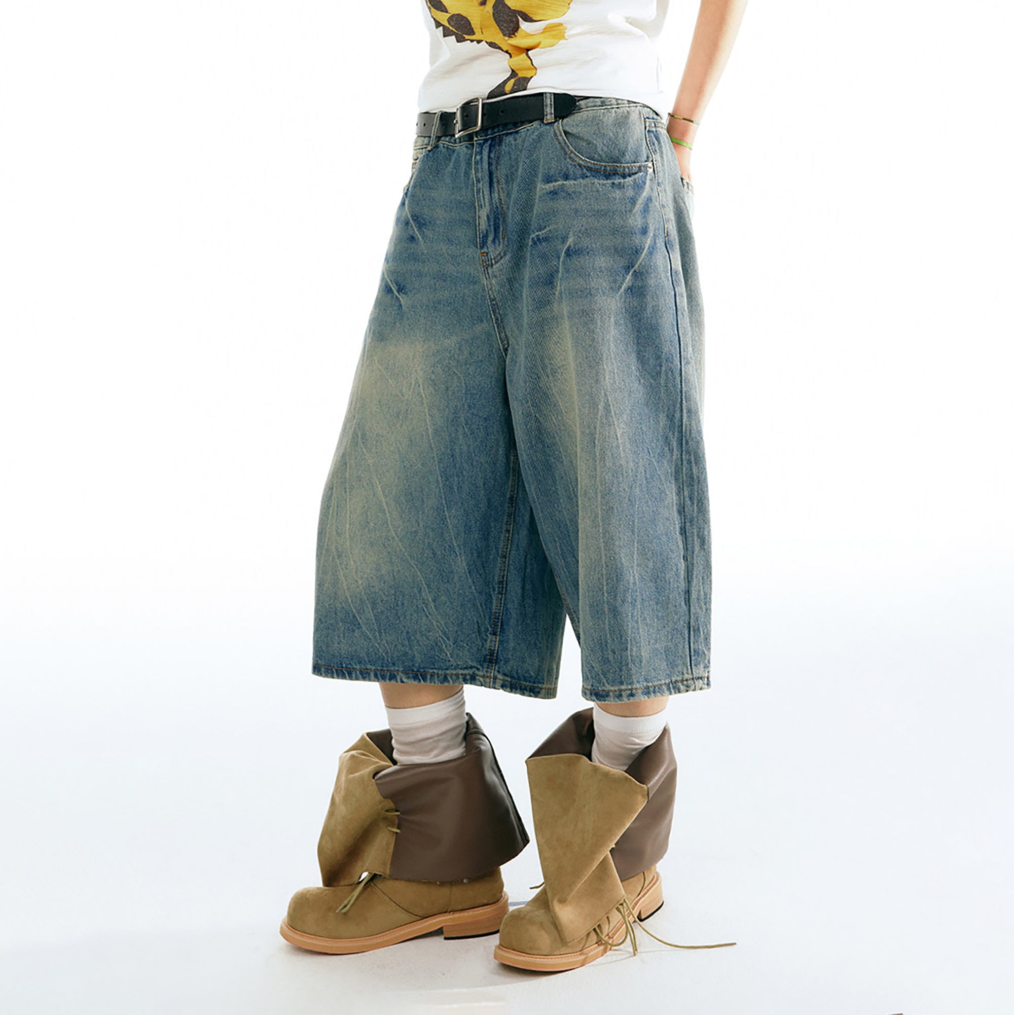 1997 POSTOFFICE Washed Wide-Leg Denim Shorts, premium urban and streetwear designers apparel on PROJECTISR.com, 1997 POSTOFFICE