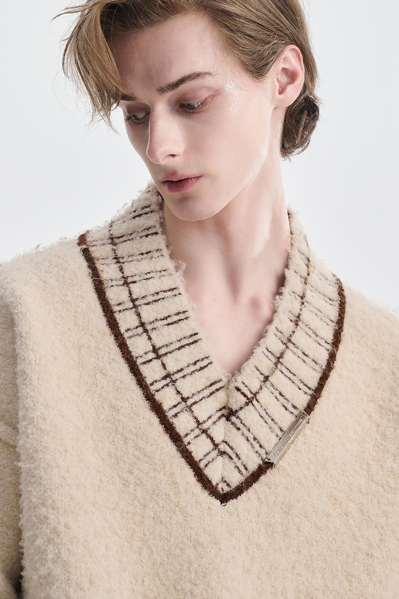 TIWILLTANG Gradient Wool V-Neck Sweater