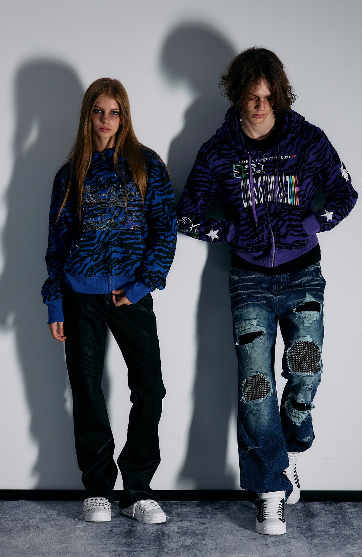 PAIKI Purple Tiger Graphic Zip-Up Hoodie
