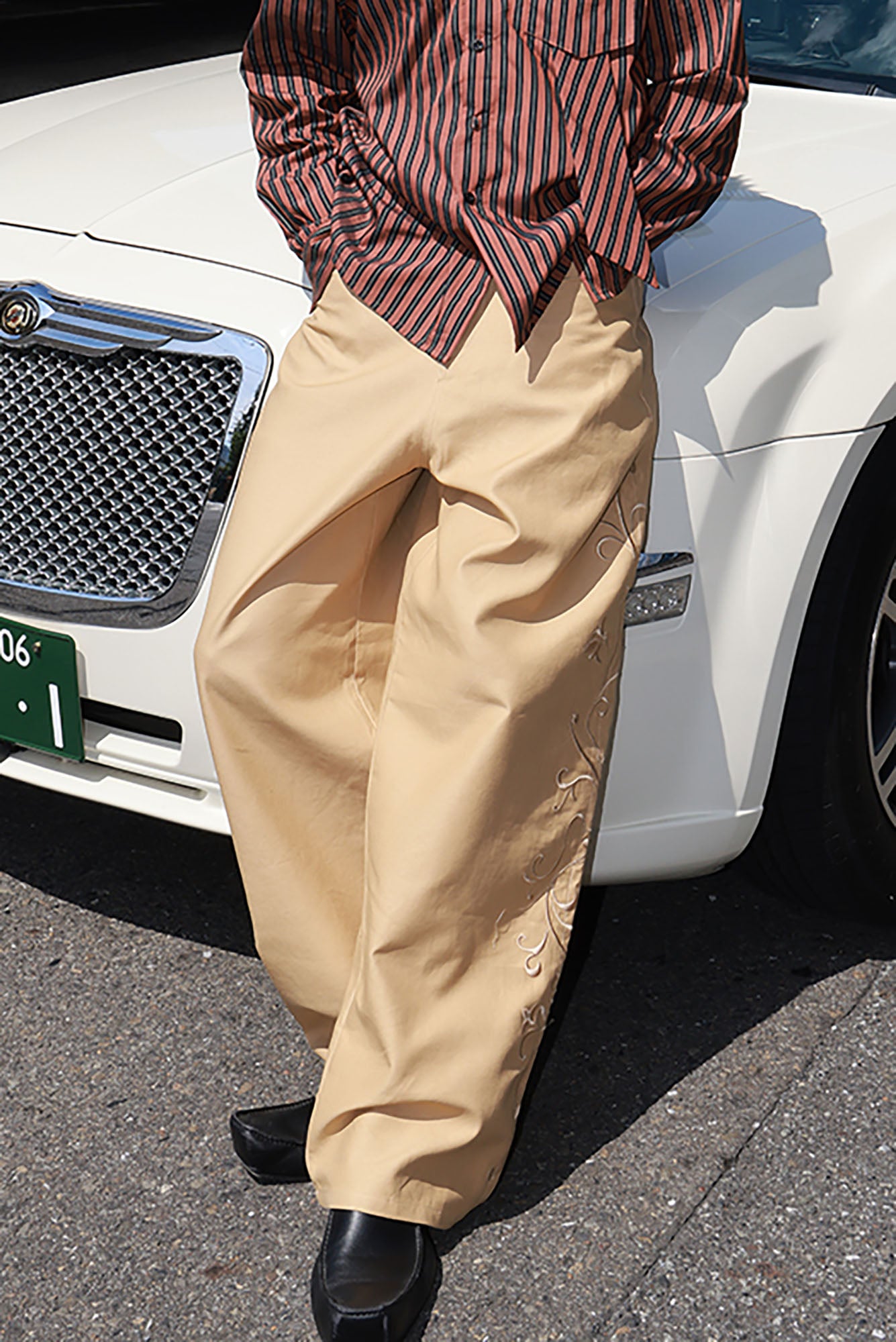 SOURPLUM Vines Embroidered Wide-Leg Trousers
