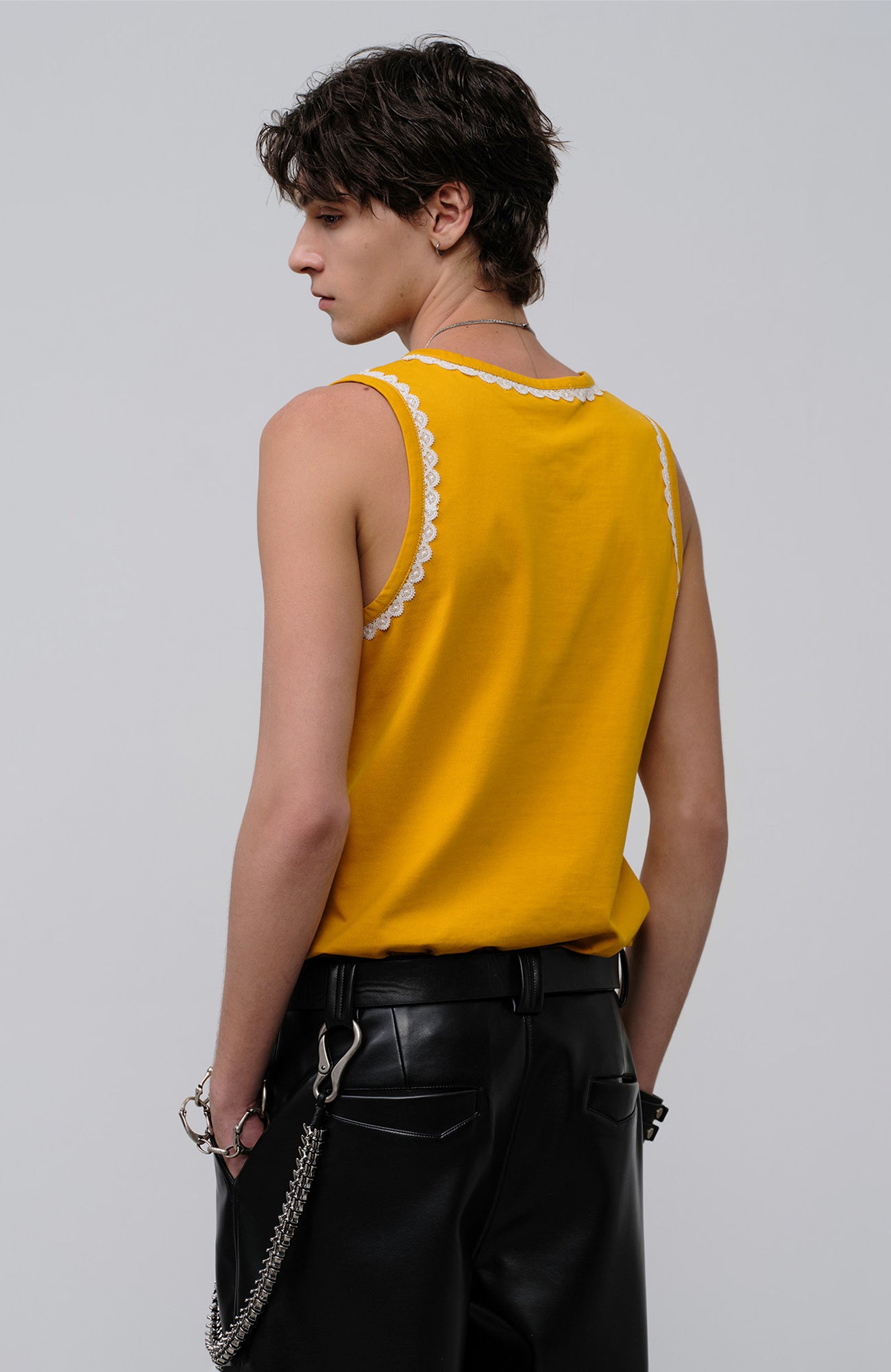 FACEONLAB Lace Trim Gothic Letters Sleeveless Tank