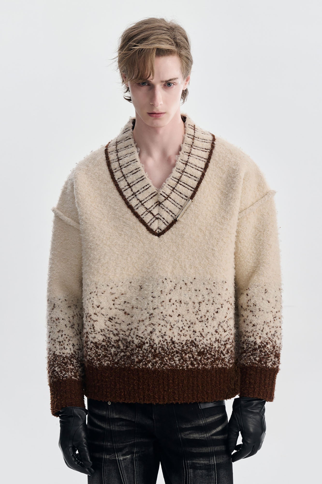 TIWILLTANG Gradient Wool V-Neck Sweater