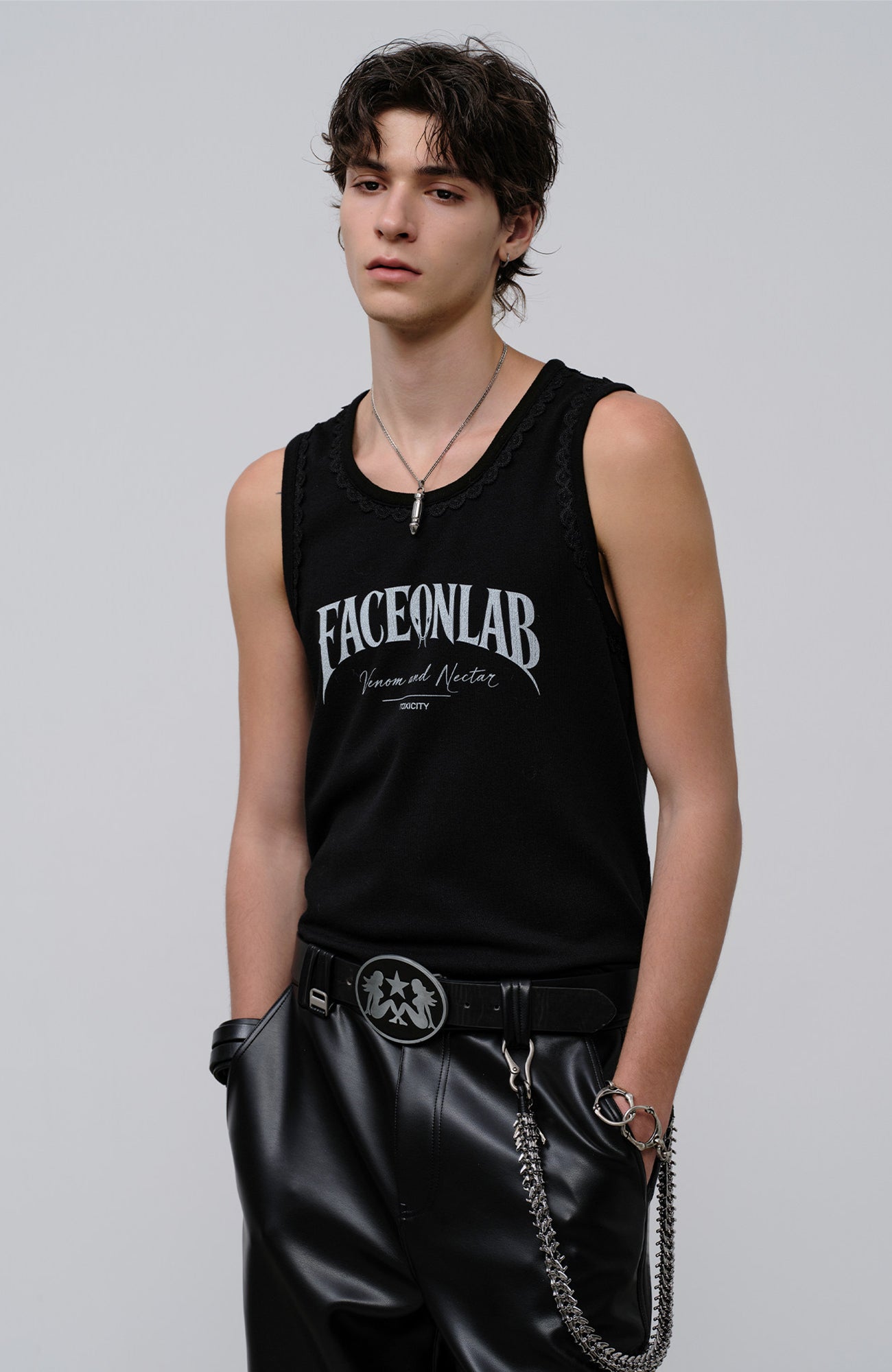 FACEONLAB Lace Trim Gothic Letters Sleeveless Tank