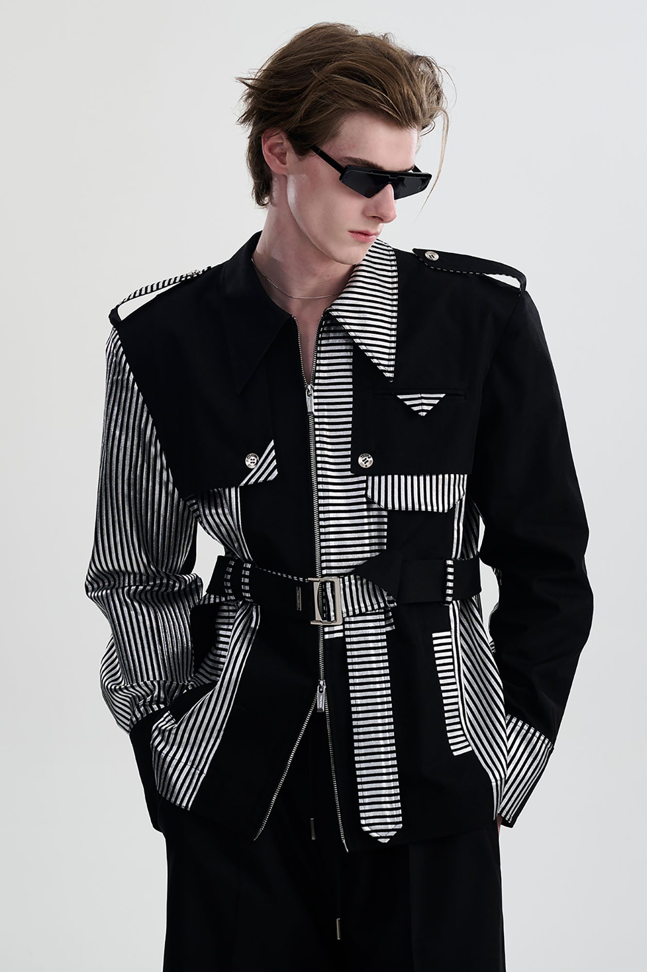 TIWILLTANG Contrast Deconstructed Belted Zip-Up Shirt