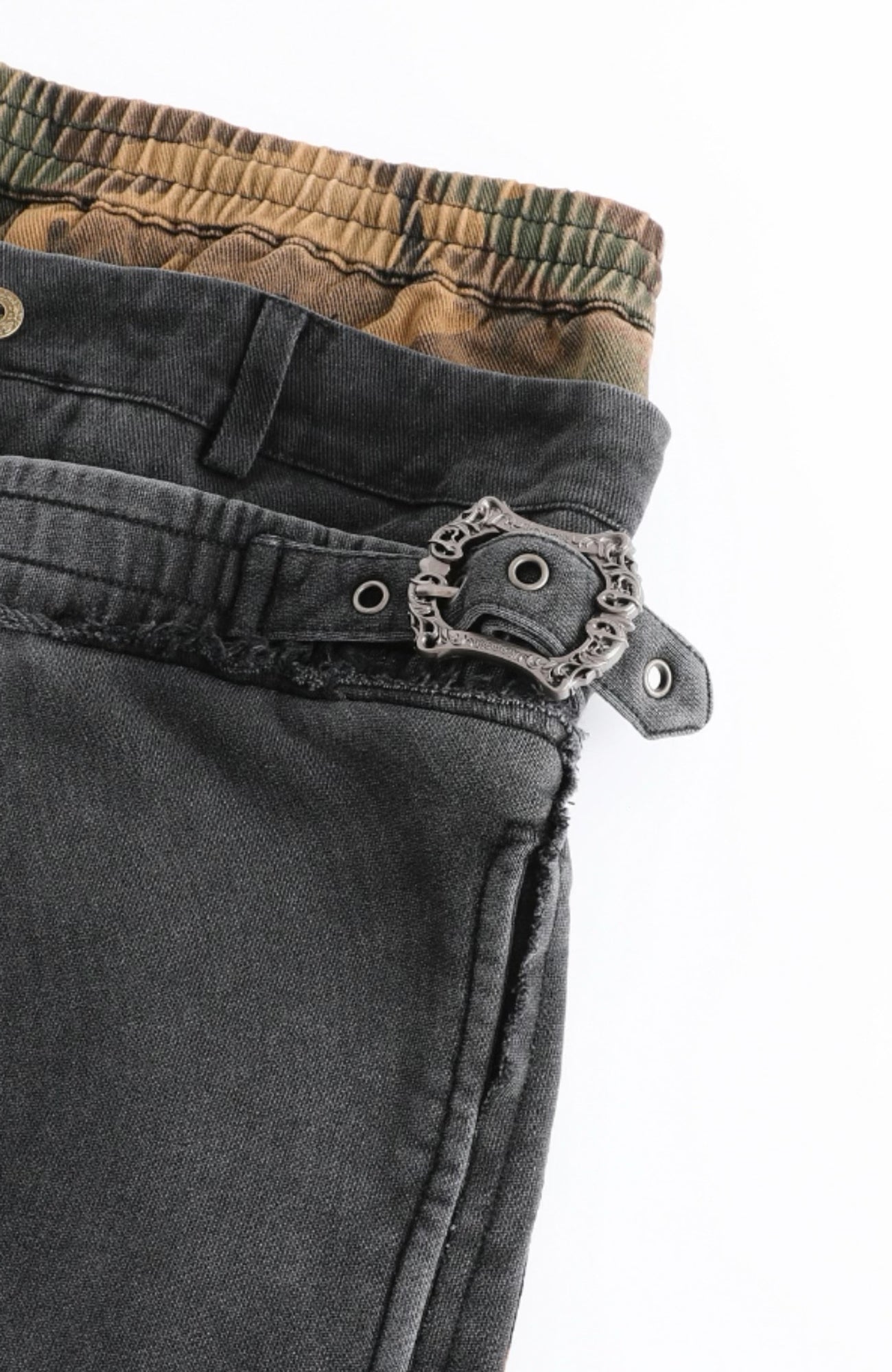 REGEN ZONE Spliced Leopard Camo Striped Sweatpants