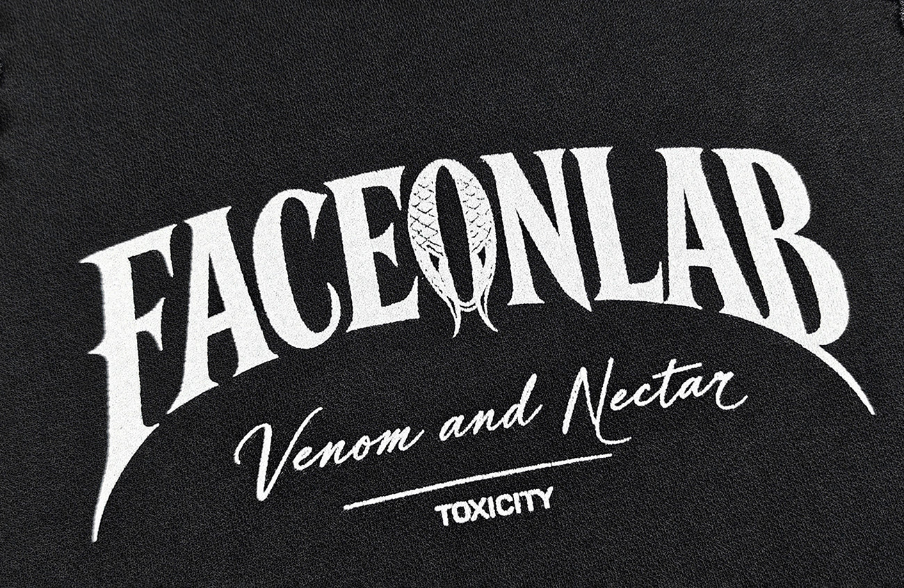 FACEONLAB Lace Trim Gothic Letters Sleeveless Tank