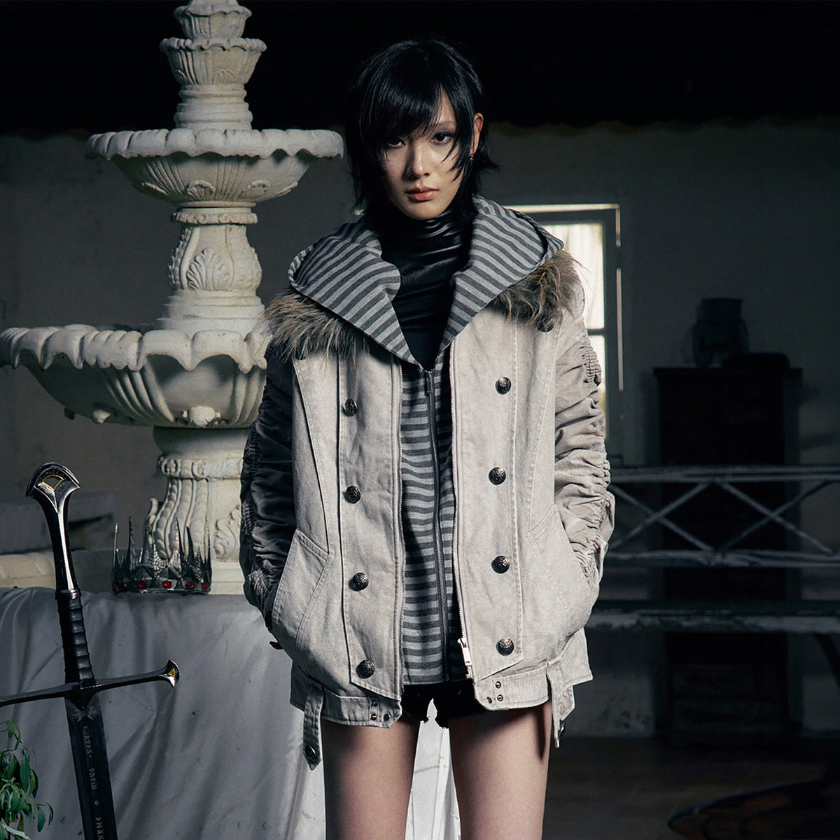 PAIKI Detachable Fur-Collar Canvas Double-Breasted Jacket