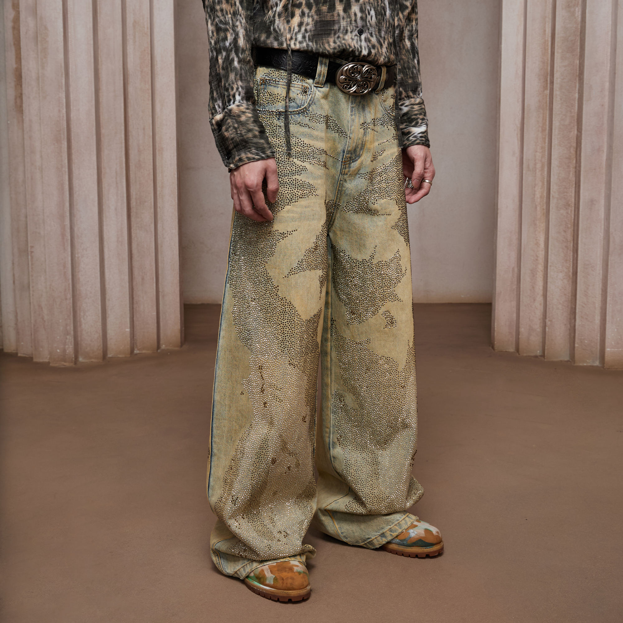 DND4DES Dirty-Washed Diamond Wide-Leg Jeans Yellow