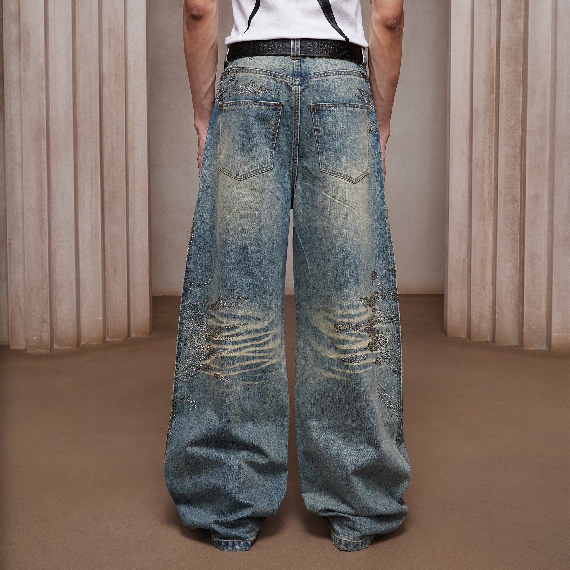 DND4DES Dirty-Washed Diamond Wide-Leg Jeans Blue