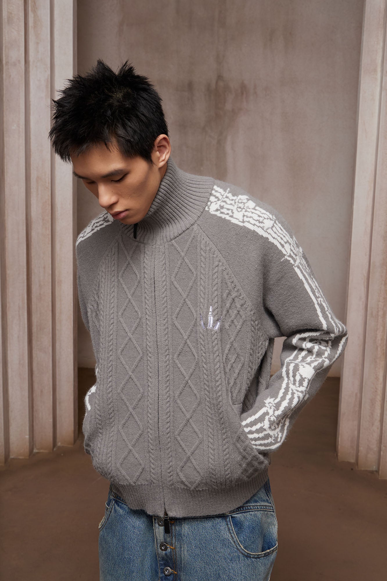 DND4DES Cable-Knit Music Stripes Zip Cardigan