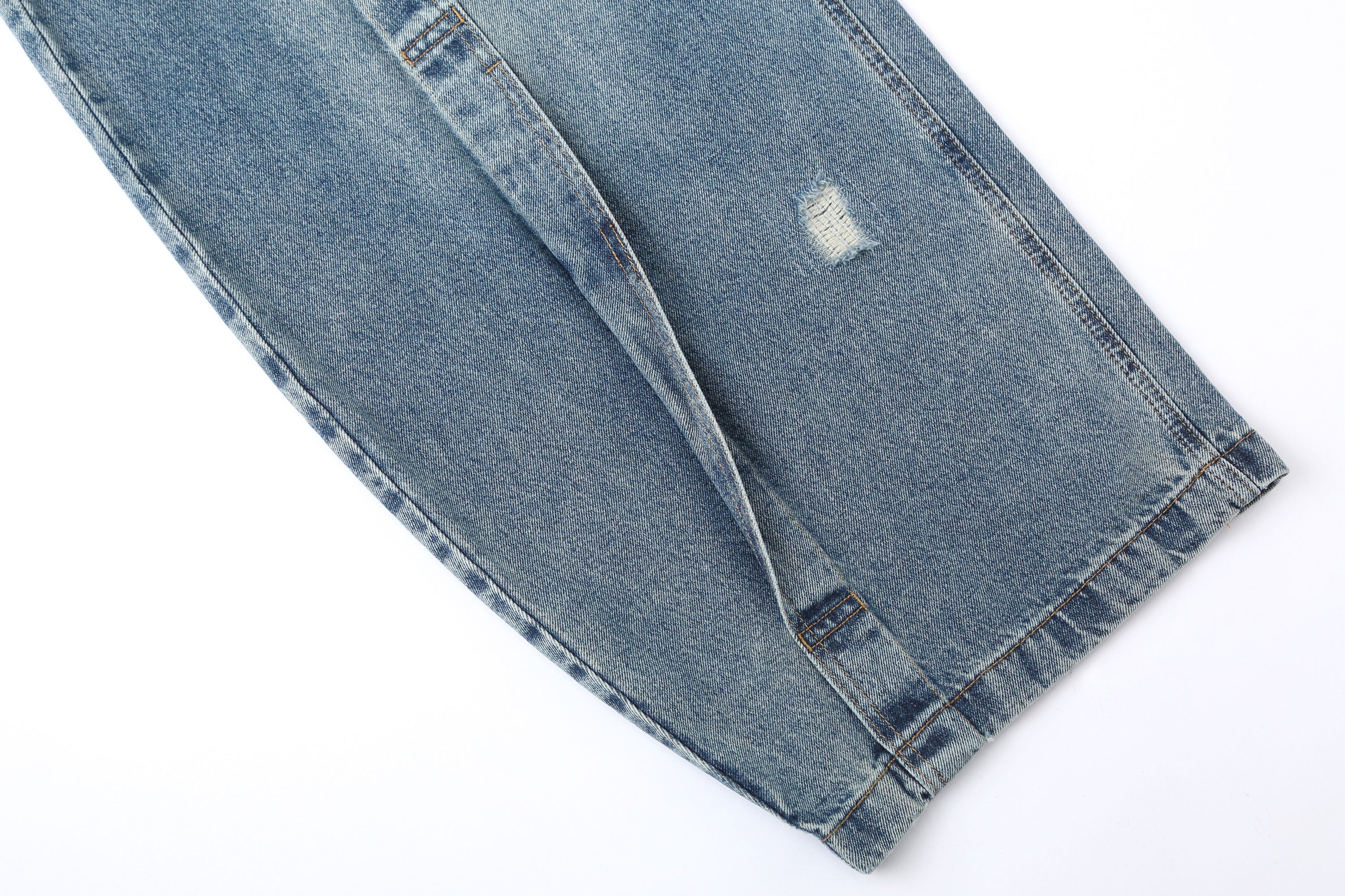 CLP Pleated Knee Wide-Leg Denim Pants