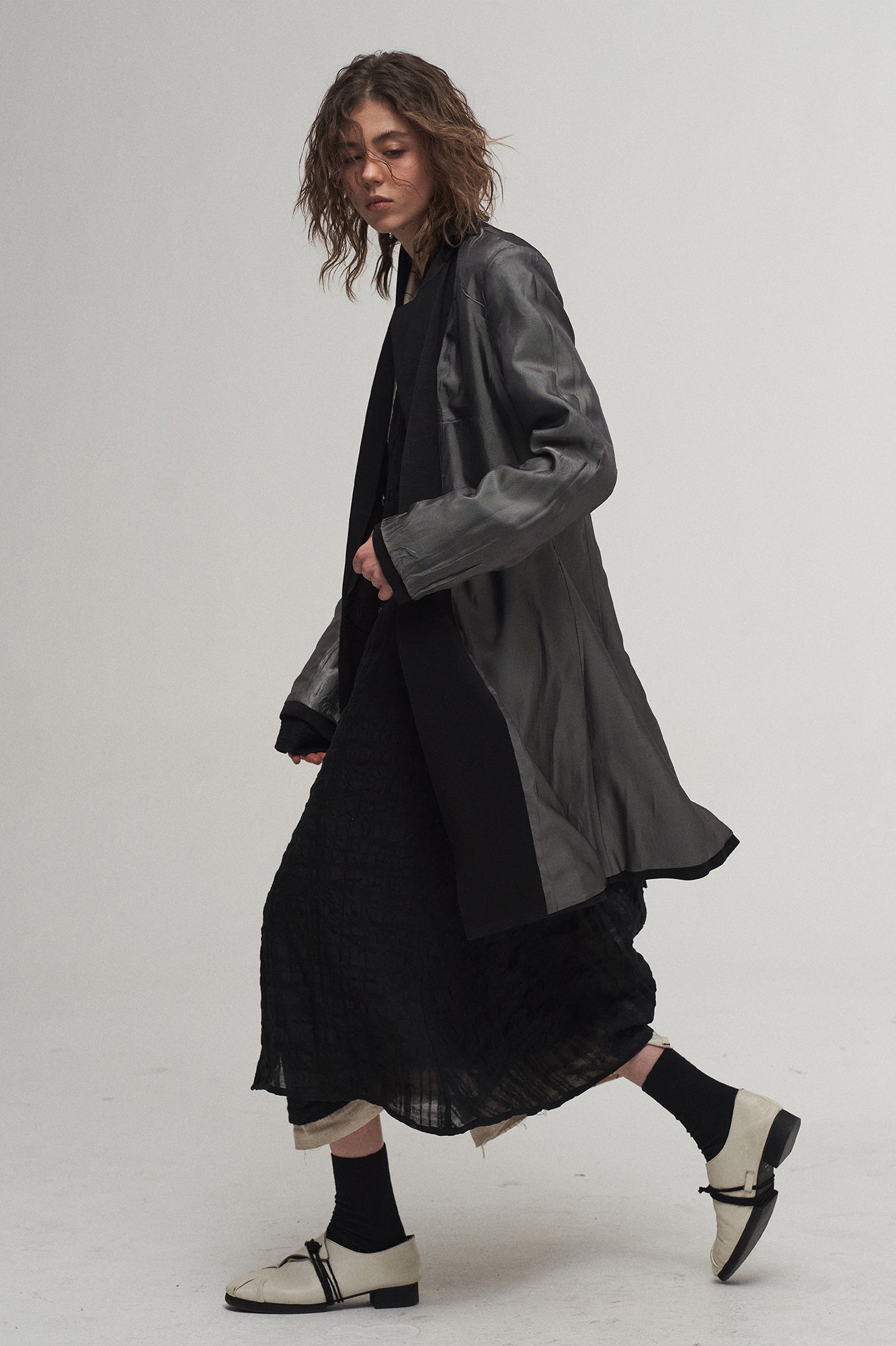ILNya Nieternite Nifutur Reversible Armor-Sleeve Longline Blazer