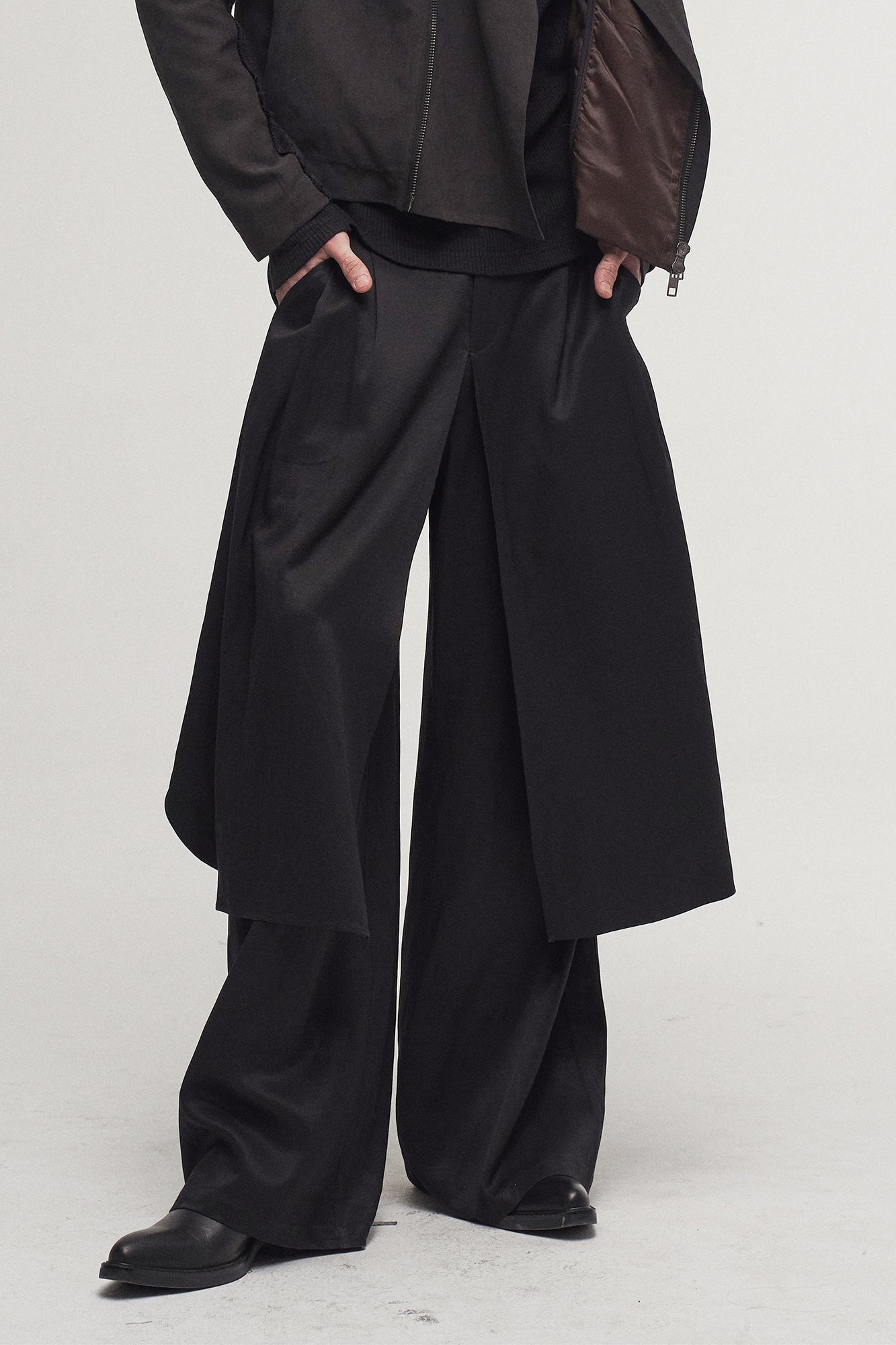 ILNya Nieternite Nifutur Asymmetrical Double-Layer Wide-Leg Pants