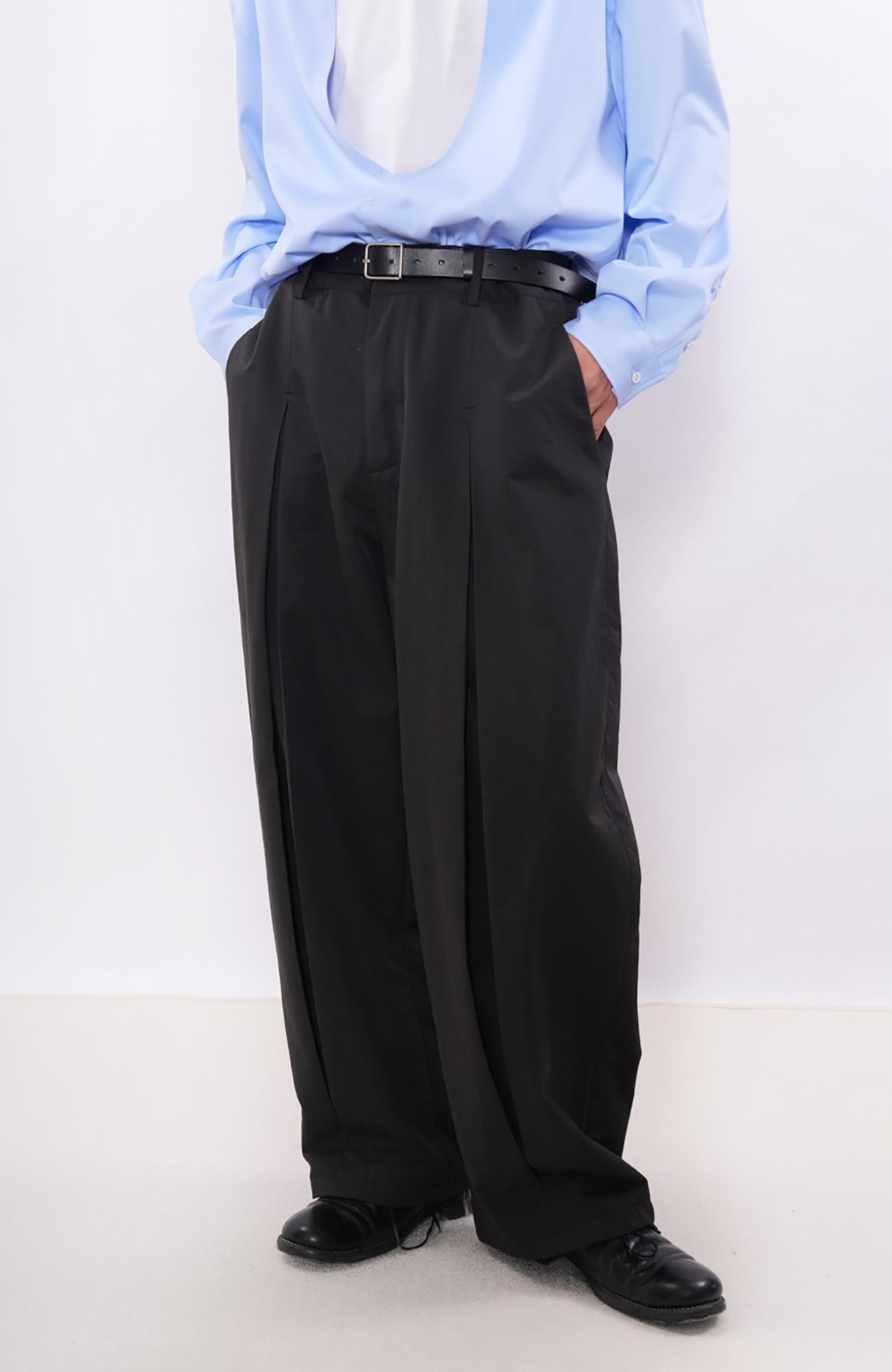 7440 37 1 Pleated Curved-Leg Pants, premium urban and streetwear designers apparel on PROJECTISR.com, 7440 37 1