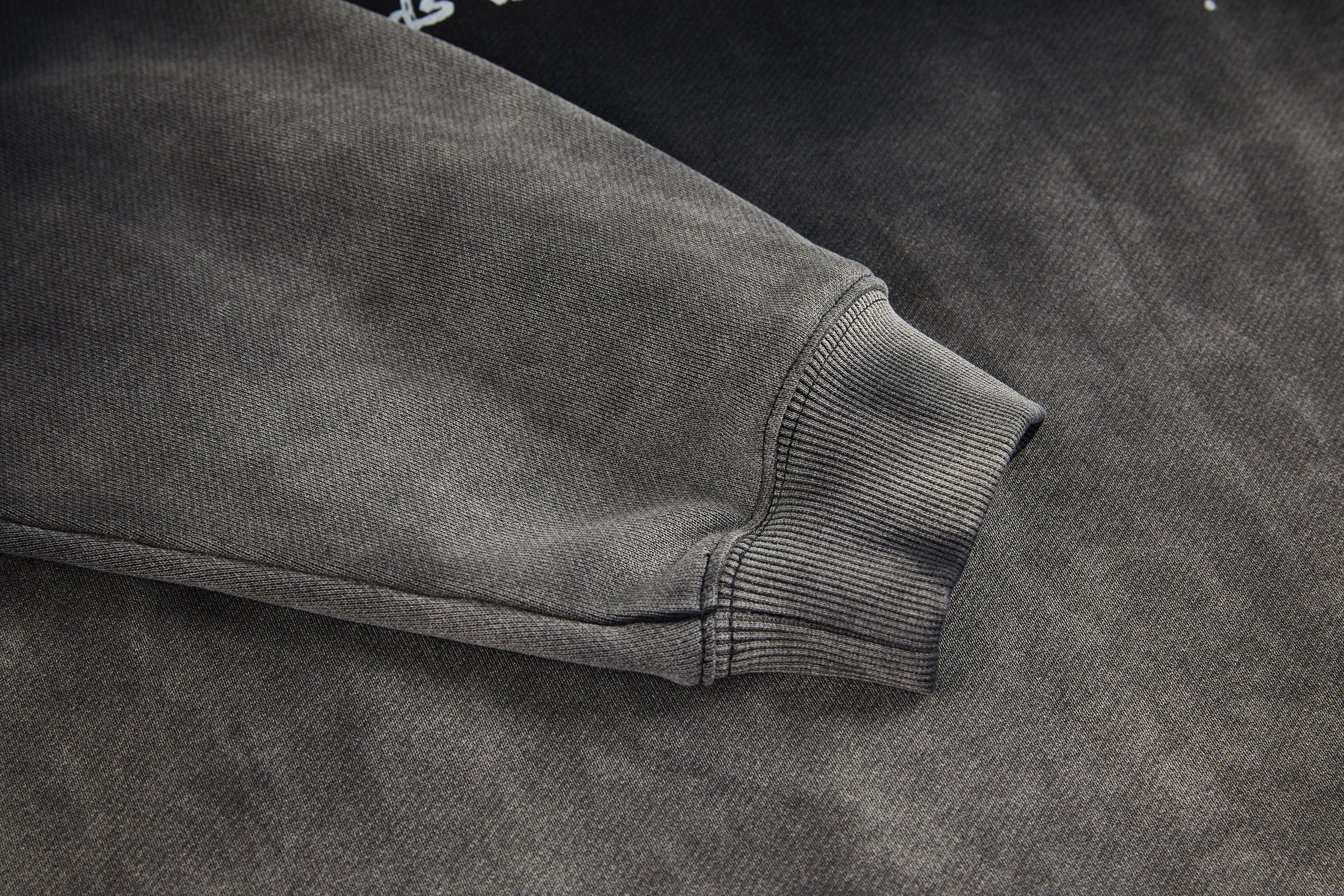 VANN VALRENCE Gradient Washed Oversized Sweatshirt
