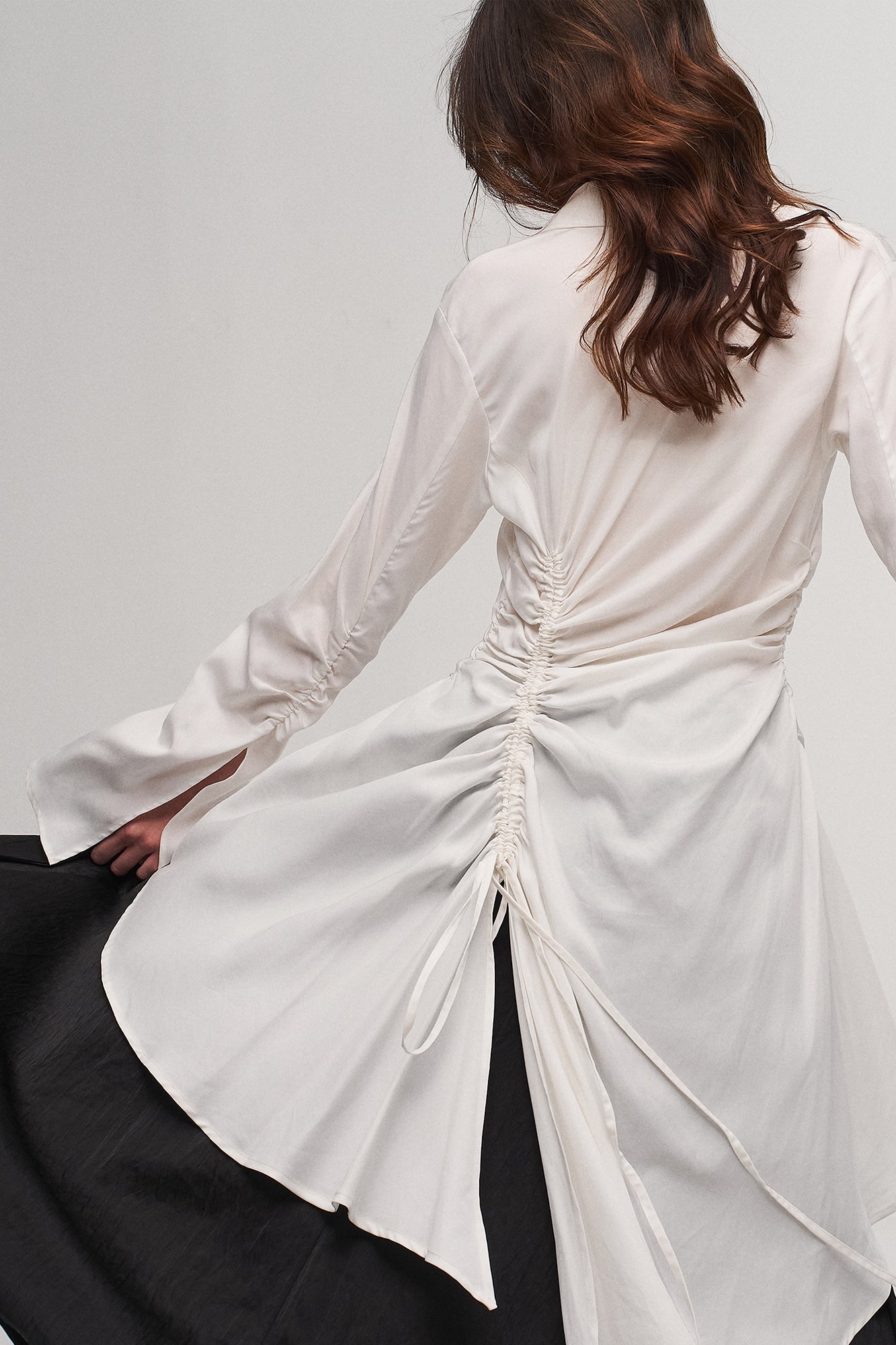 ILNya Nieternite Nifutur Ruched Waist Ruffle-Neck Long Shirt, premium urban and streetwear designers apparel on PROJECTISR.com, ILNya Nieternite Nifutur