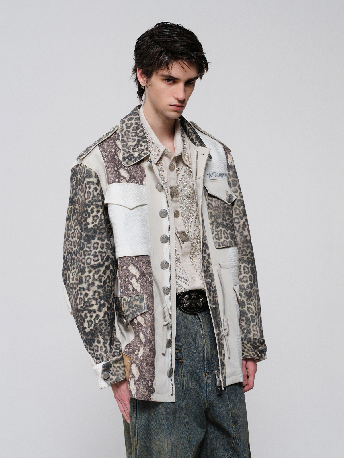 FACEONLAB Camo Spliced Leopard Lapel Jacket White