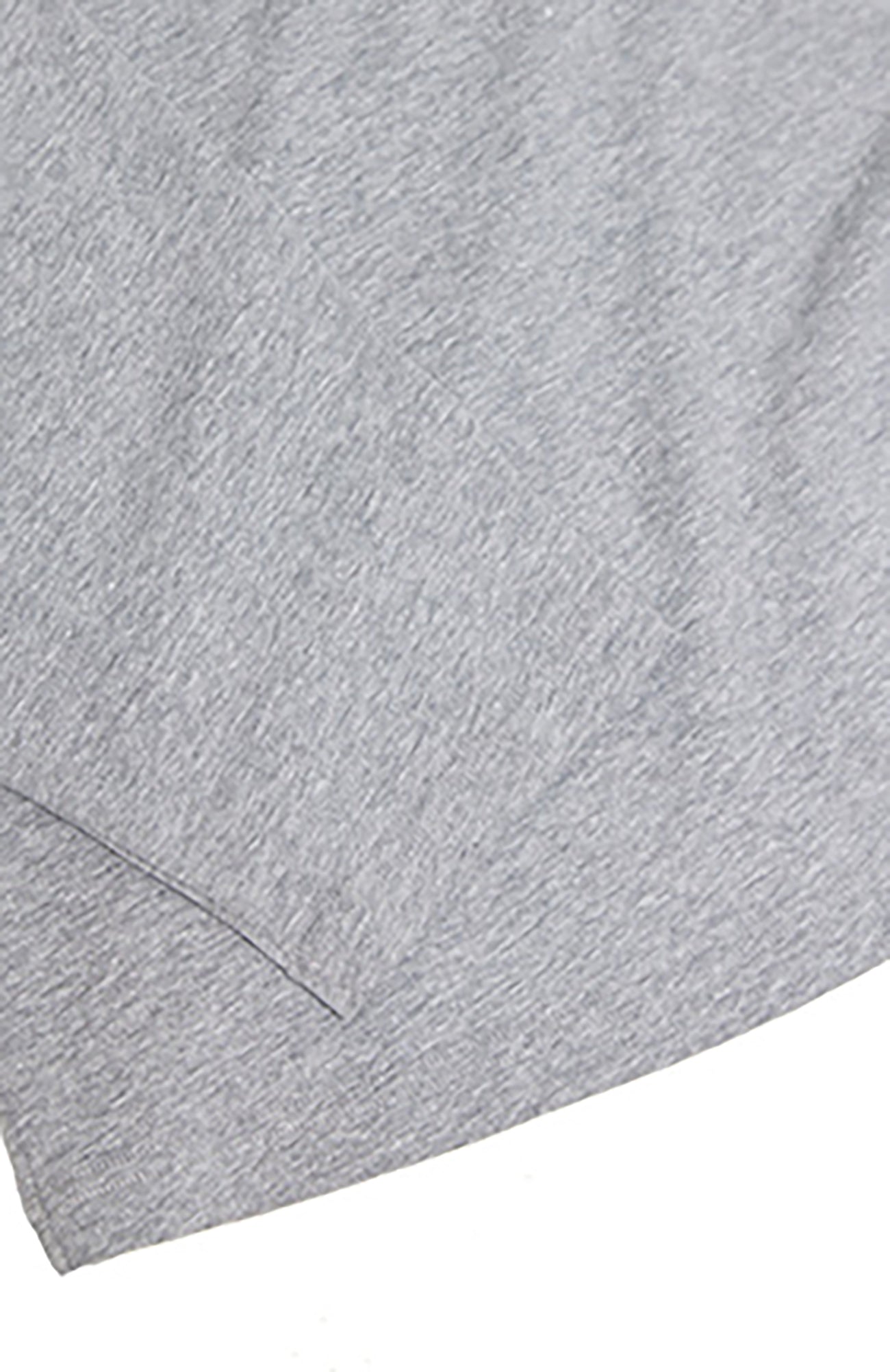 RELABEL Embroidered Magnetic Collar Polo Sweater