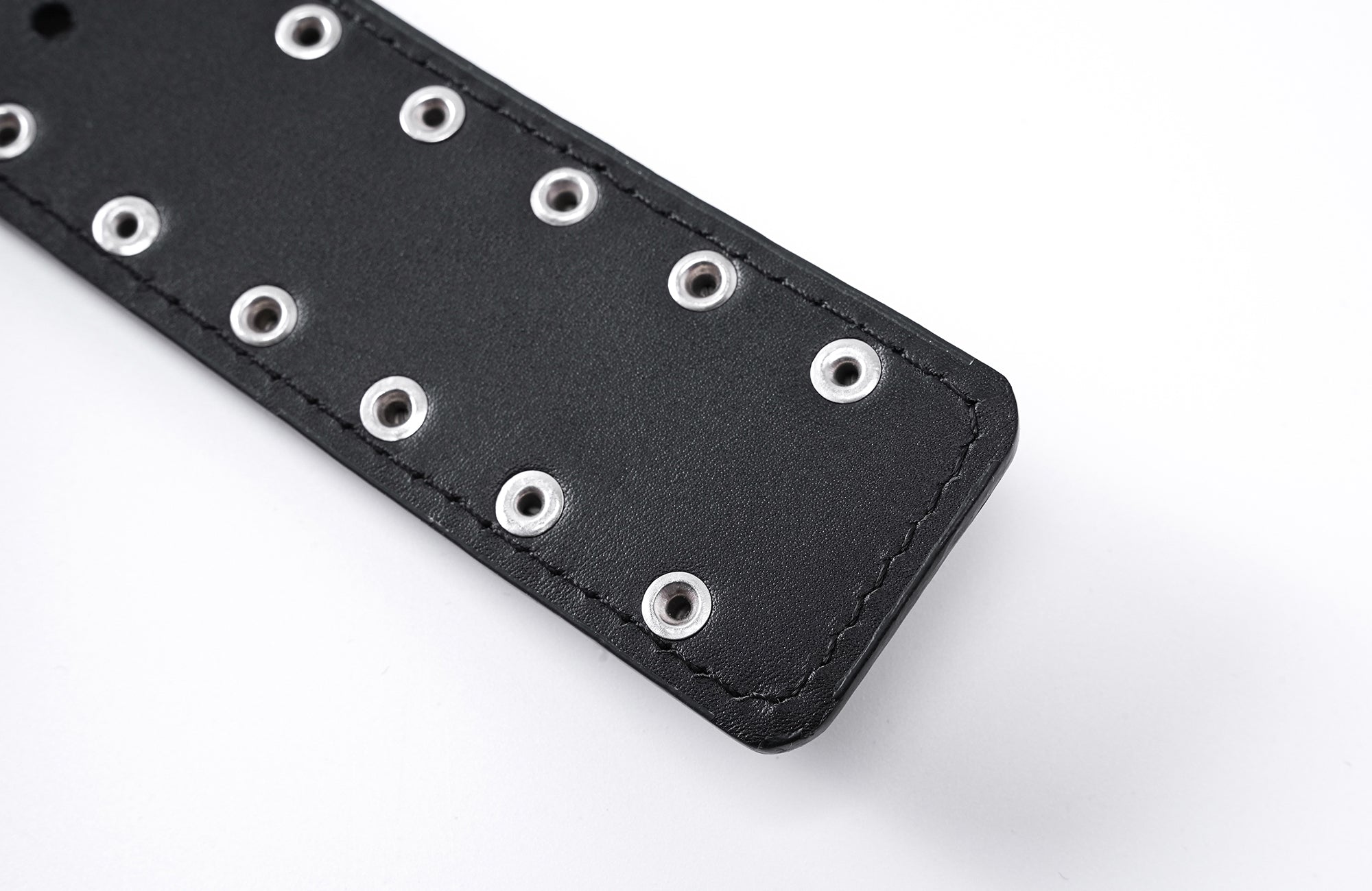 REBEL WAVE Cross Studded Leather Belt