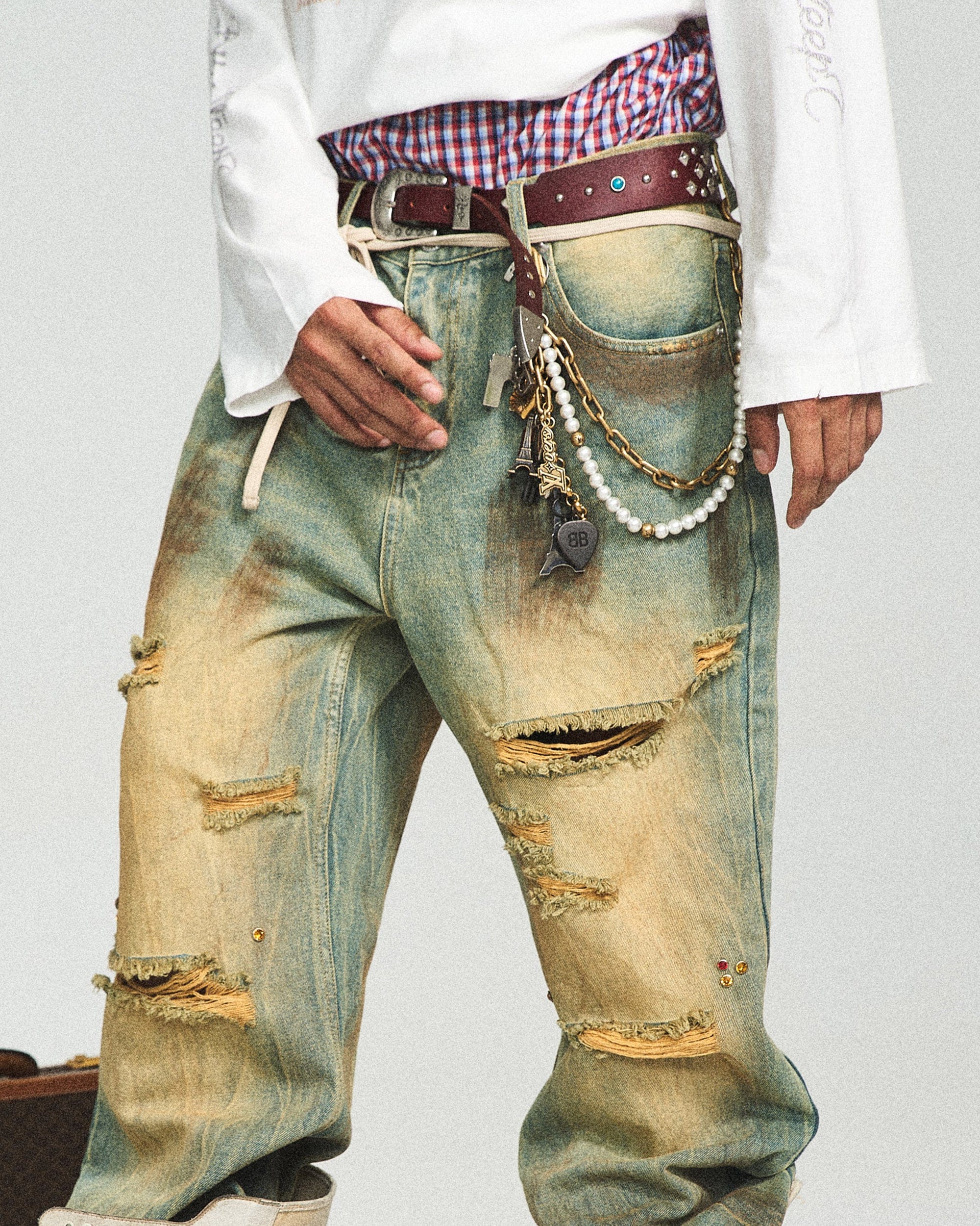 STEEPC Acid-Washed Ripped Flare Jeans