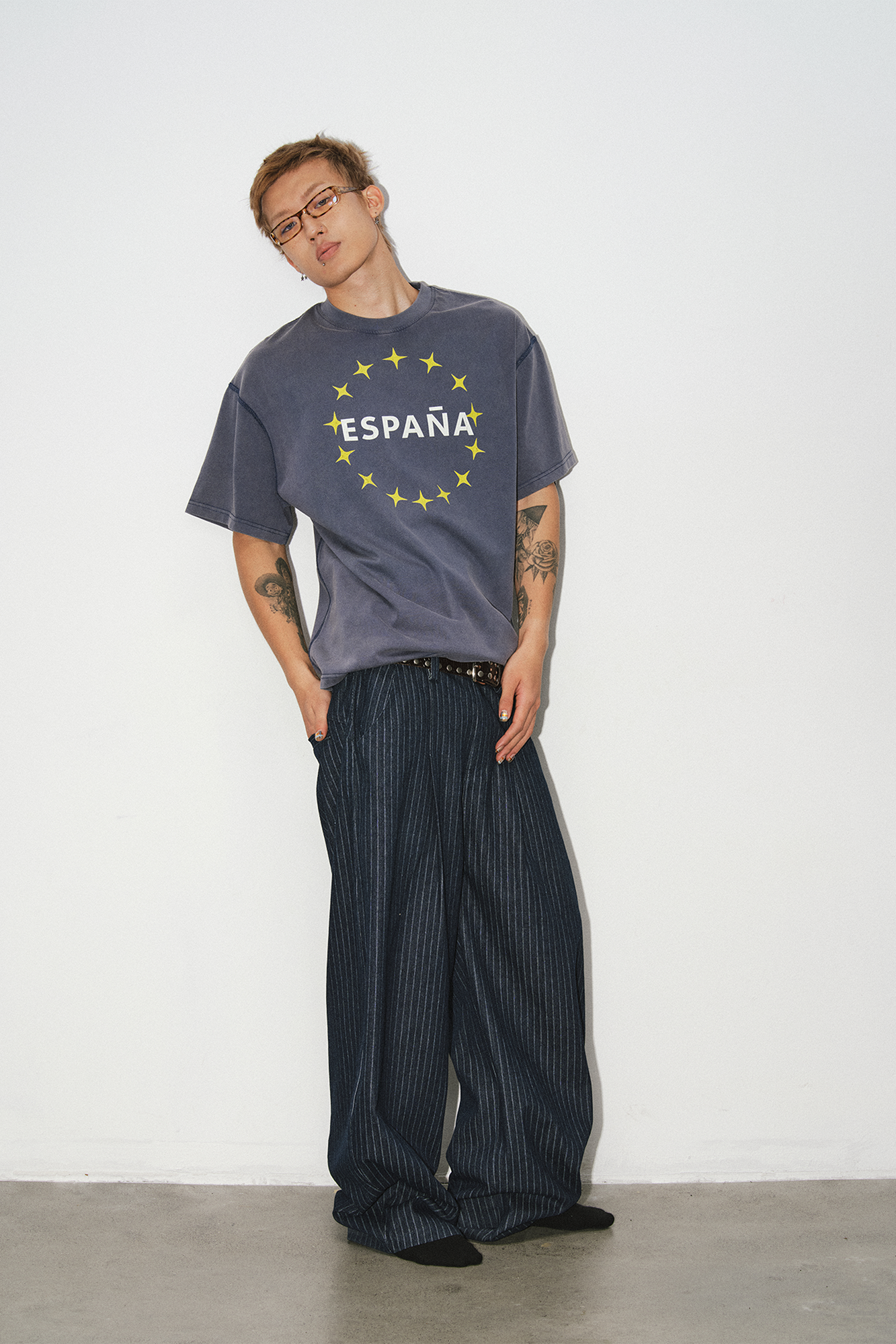 NOVACAM Washed Star Letter Graphic Oversized T-Shirt