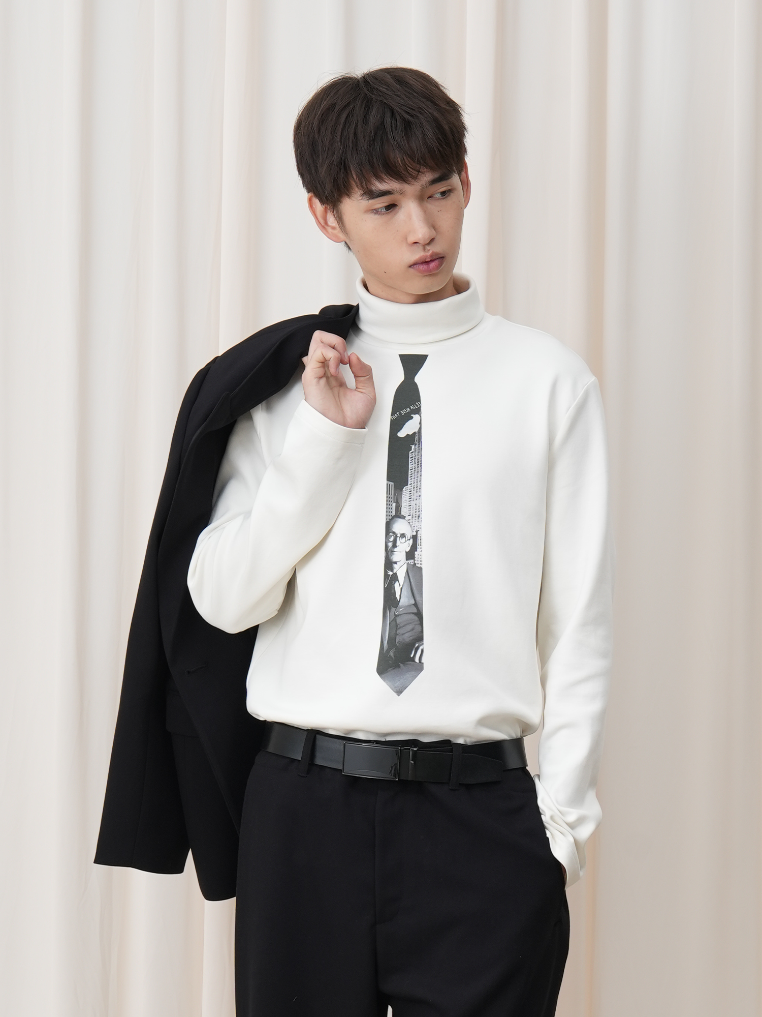 OUYANG WENJUN Tie-Graphic Turtleneck Long-Sleeve Tee