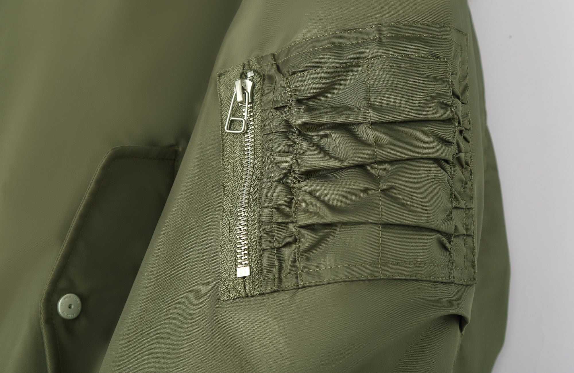 CLP Retro Hook-Clasp Cropped Utility Bomber