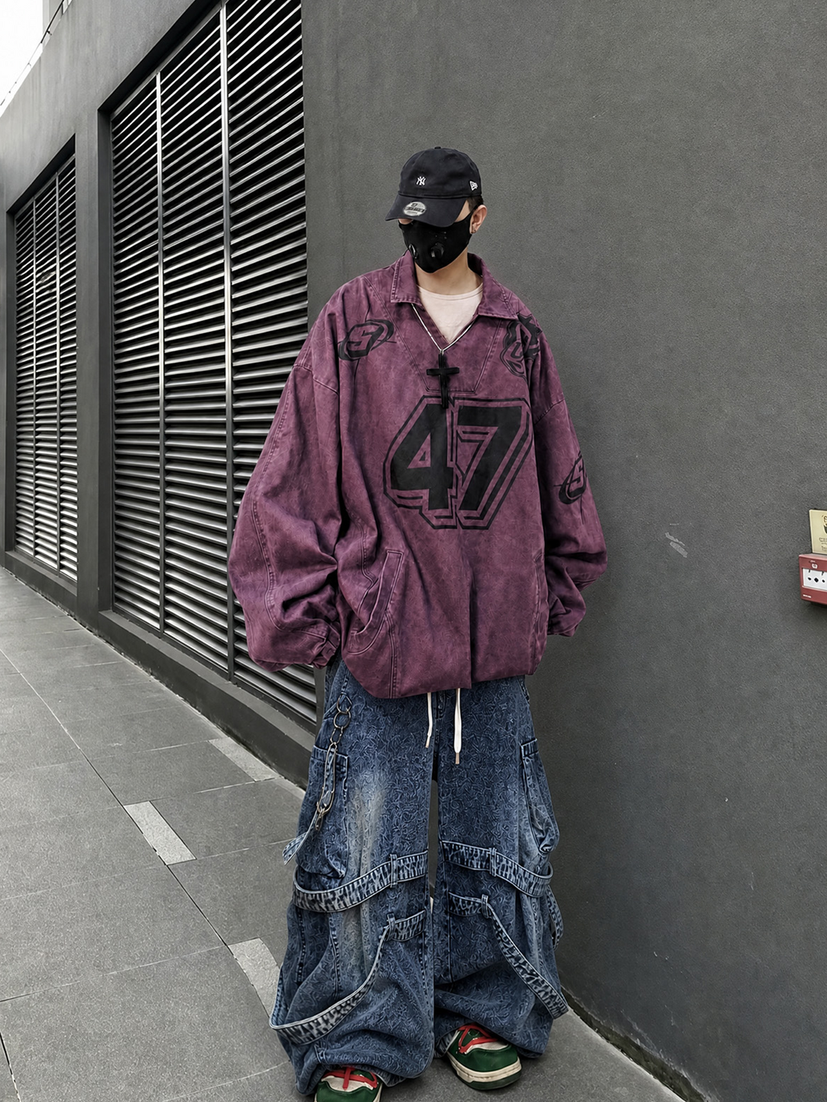UUCSCC Washed Distressed Oversized V-Neck Sweatshirt