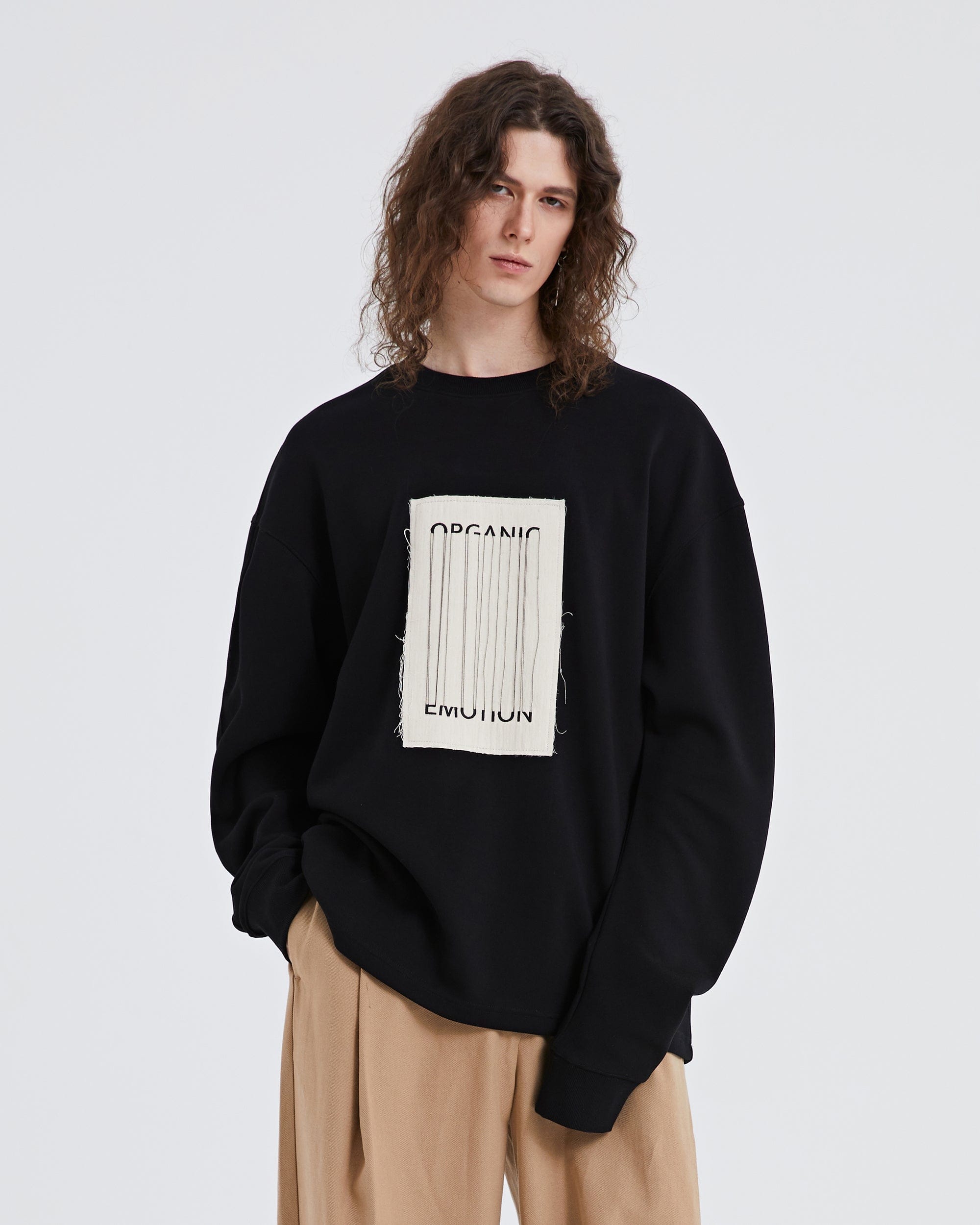 ORGANIC EMOTION The Loose Threads LOGO Sweatshirt