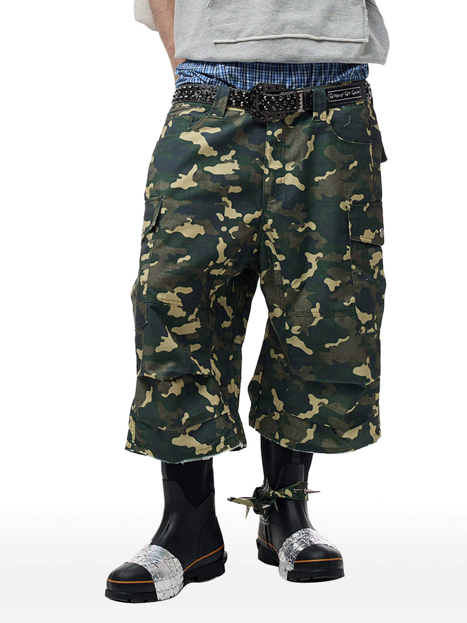 CYCYCY Camo Wide-Leg Cargo Shorts