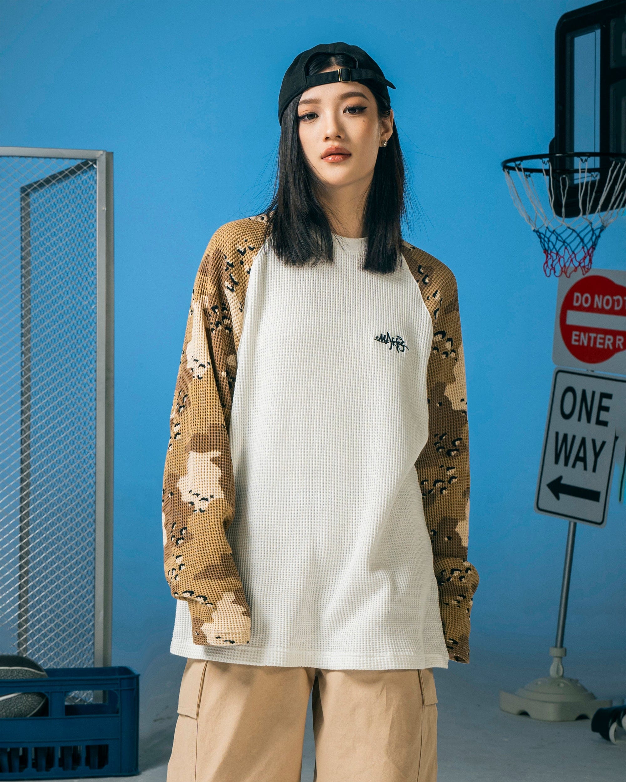 MAKEMORE Camo Raglan Waffle Long-Sleeve Tee