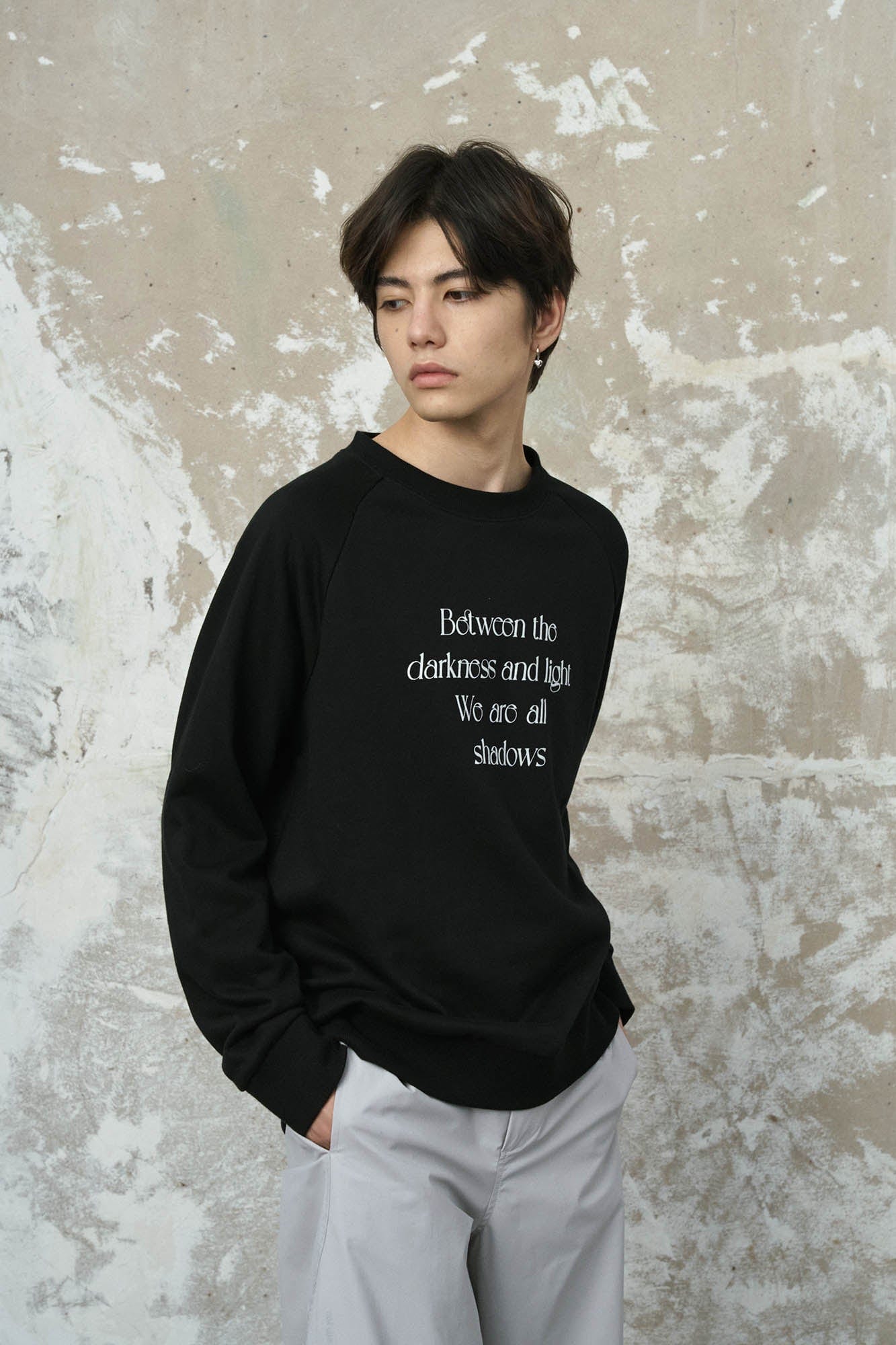 ENSHADOWER Essential Slogan Raglan Sweatshirt