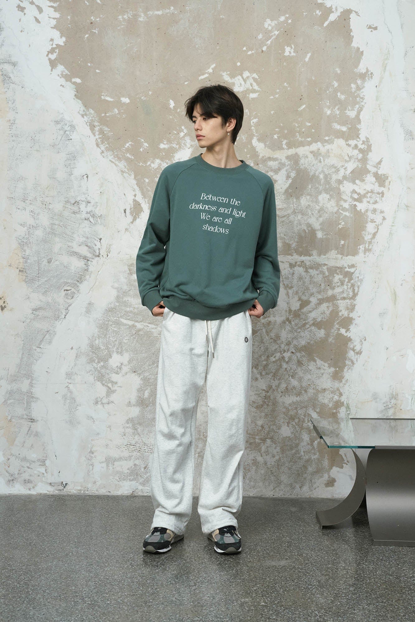 ENSHADOWER Essential Slogan Raglan Sweatshirt