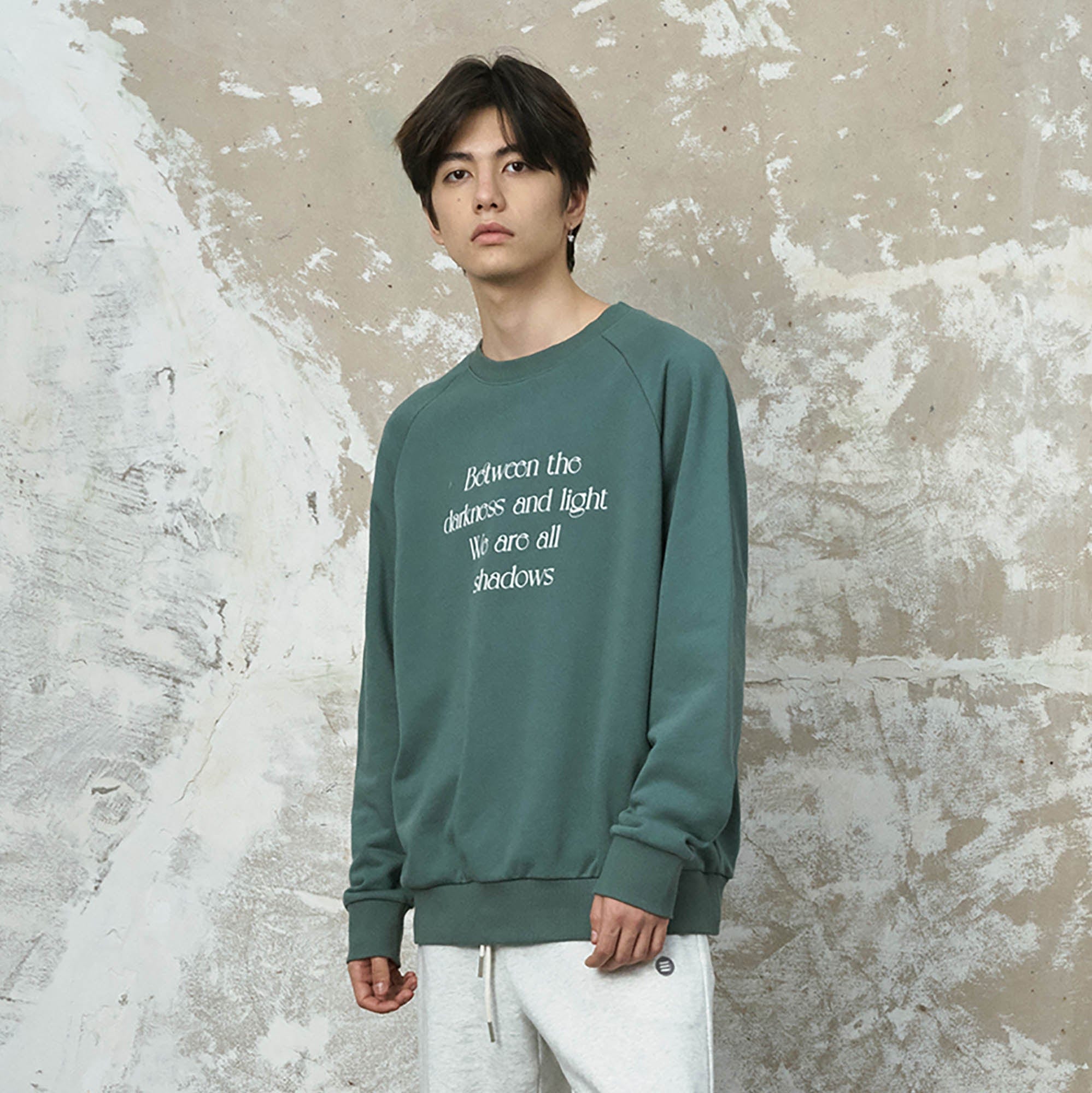 ENSHADOWER Essential Slogan Raglan Sweatshirt