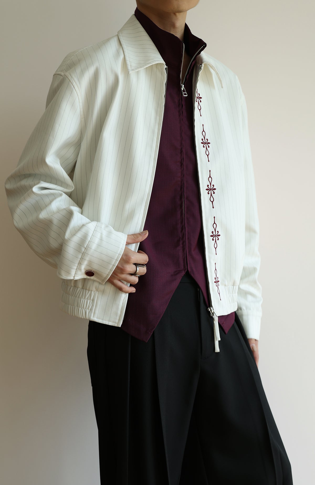 OKAYTHXBYE Cross-Stitch Embroidered Contrast Button Lapel Zip Jacket