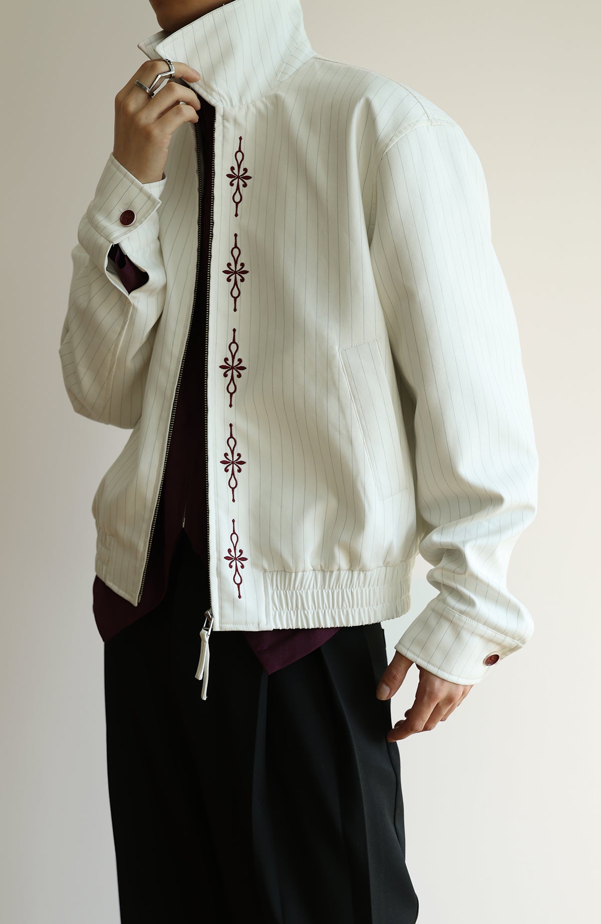 OKAYTHXBYE Cross-Stitch Embroidered Contrast Button Lapel Zip Jacket