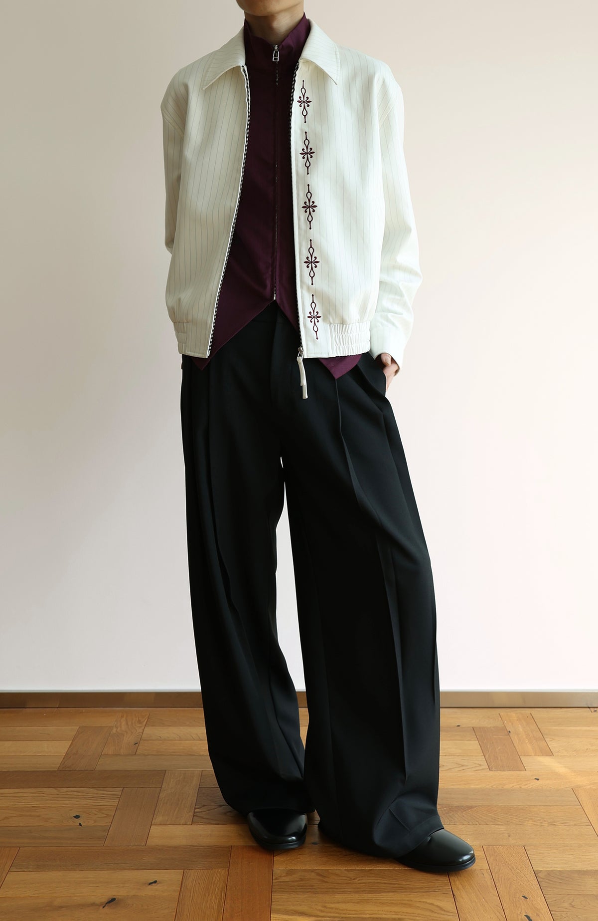 OKAYTHXBYE Cross-Stitch Embroidered Contrast Button Lapel Zip Jacket