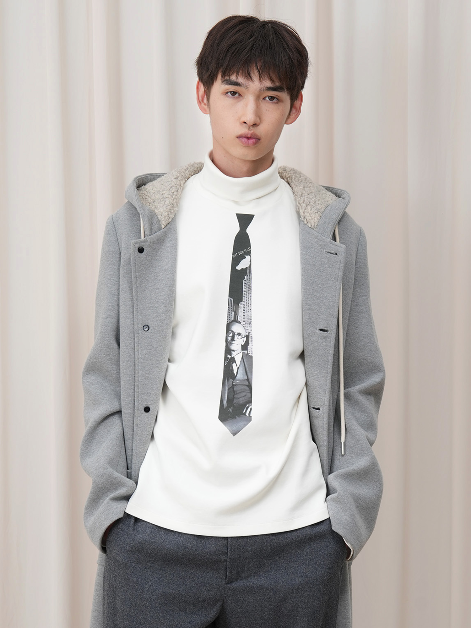 OUYANG WENJUN Tie-Graphic Turtleneck Long-Sleeve Tee