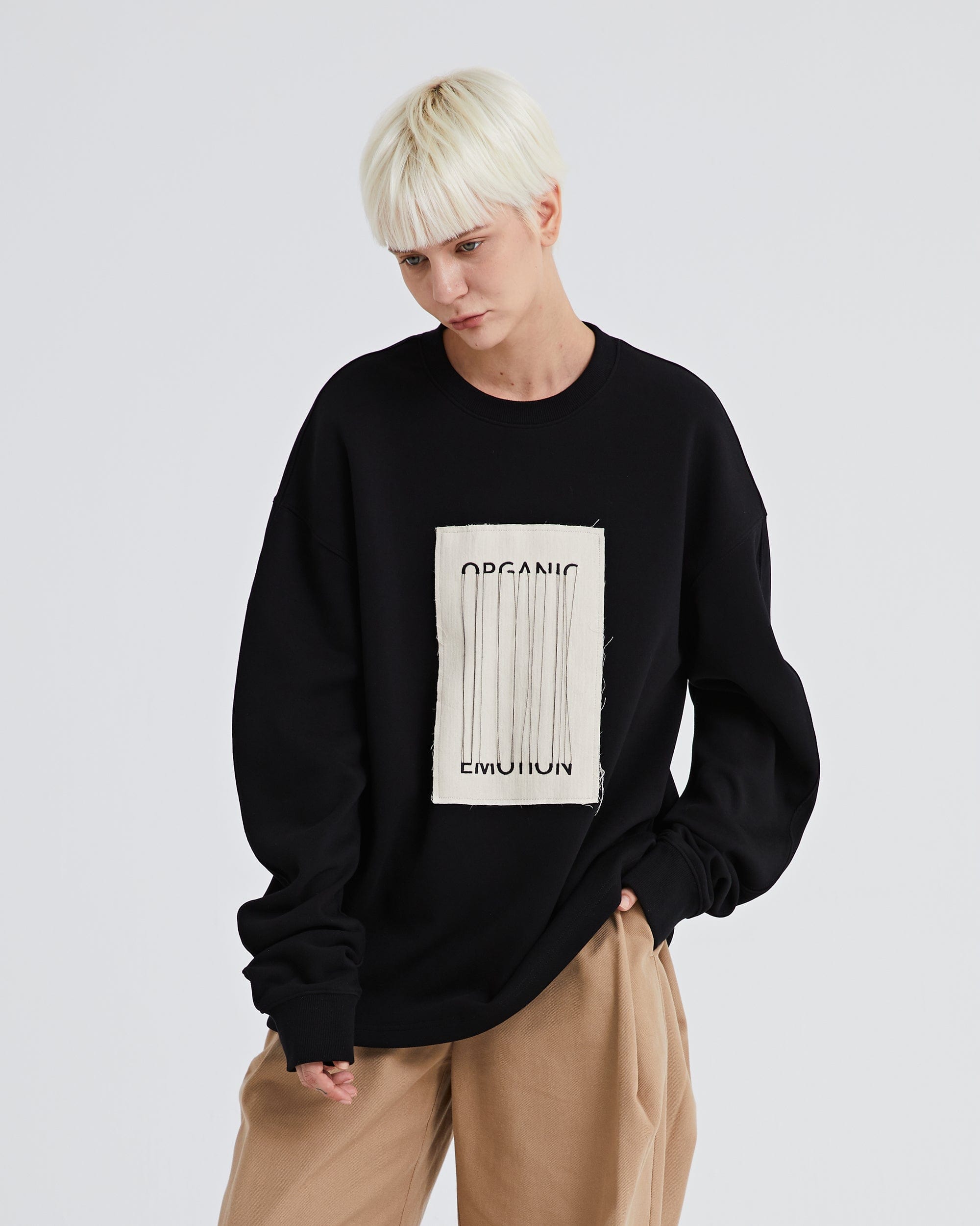 ORGANIC EMOTION The Loose Threads LOGO Sweatshirt