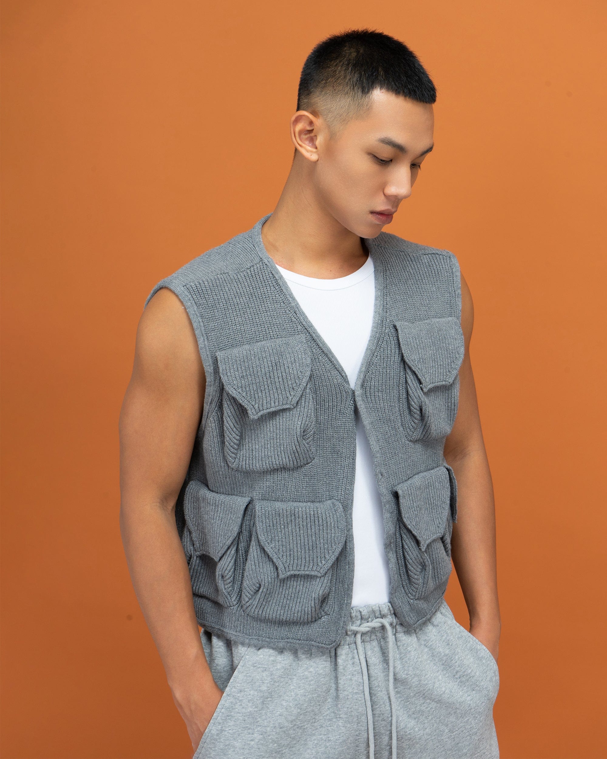 CLP Multi-pocket Knitted Vest