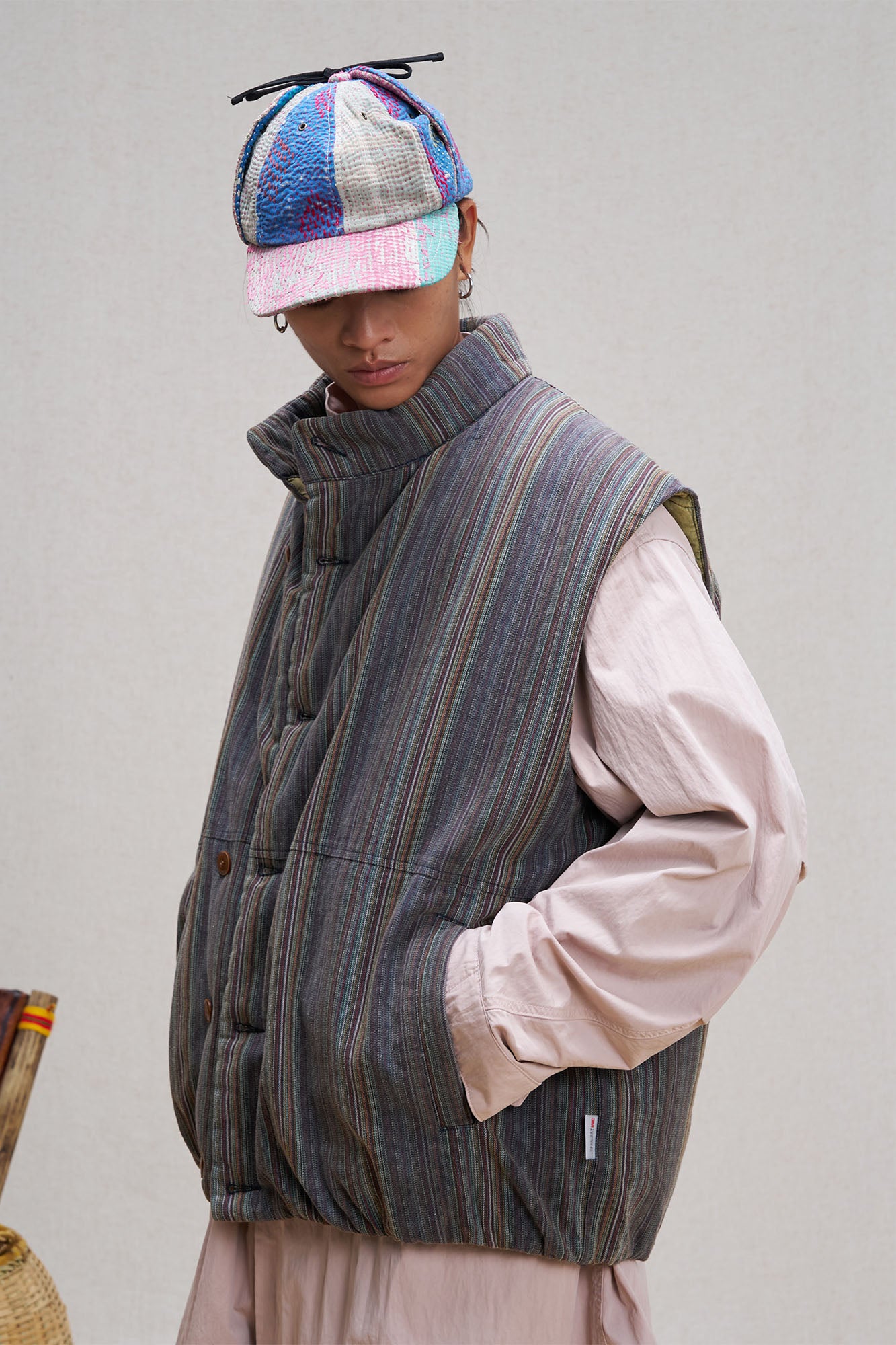 UNLIMITED MOTE Stripe Stand-Collar Padded Vest