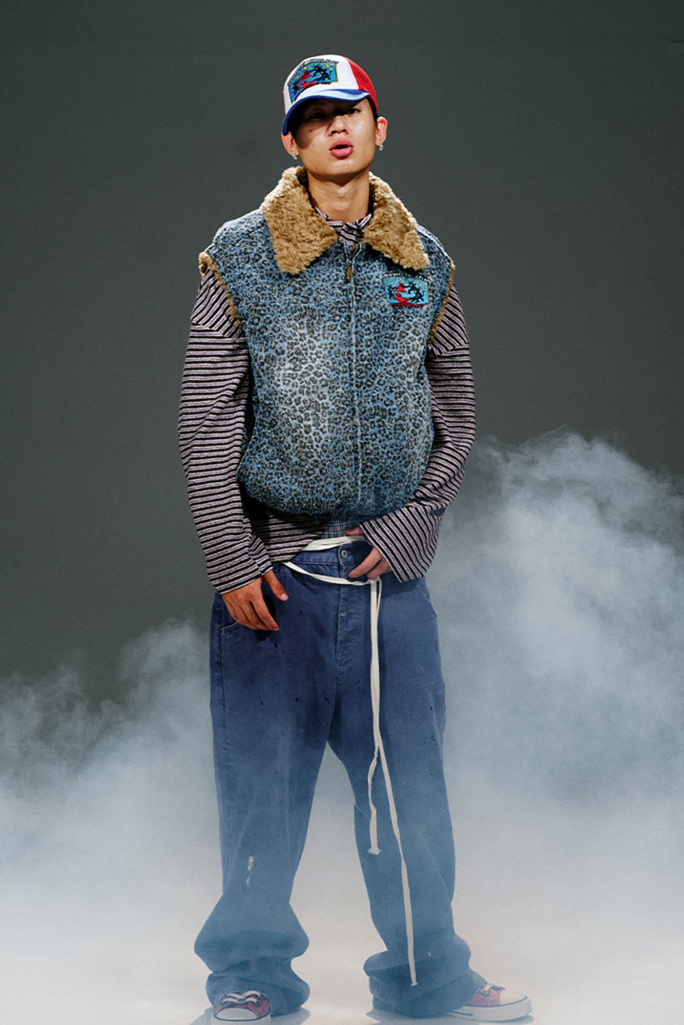 TRECLUB Faux-Fur Collar Leopard Quilted Vest