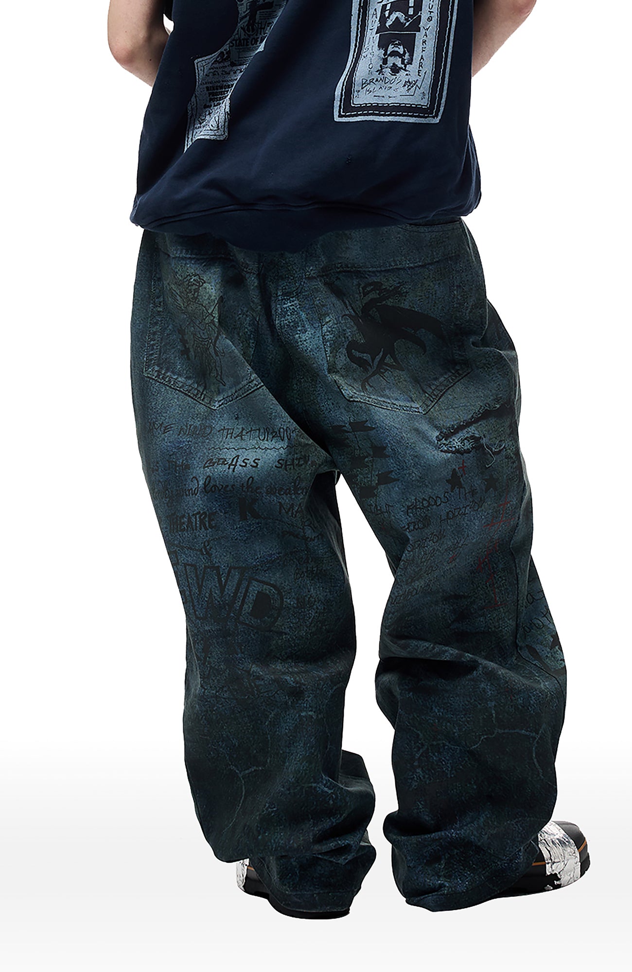 CYCYCY Dirty Wash Graffiti Baggy Jeans