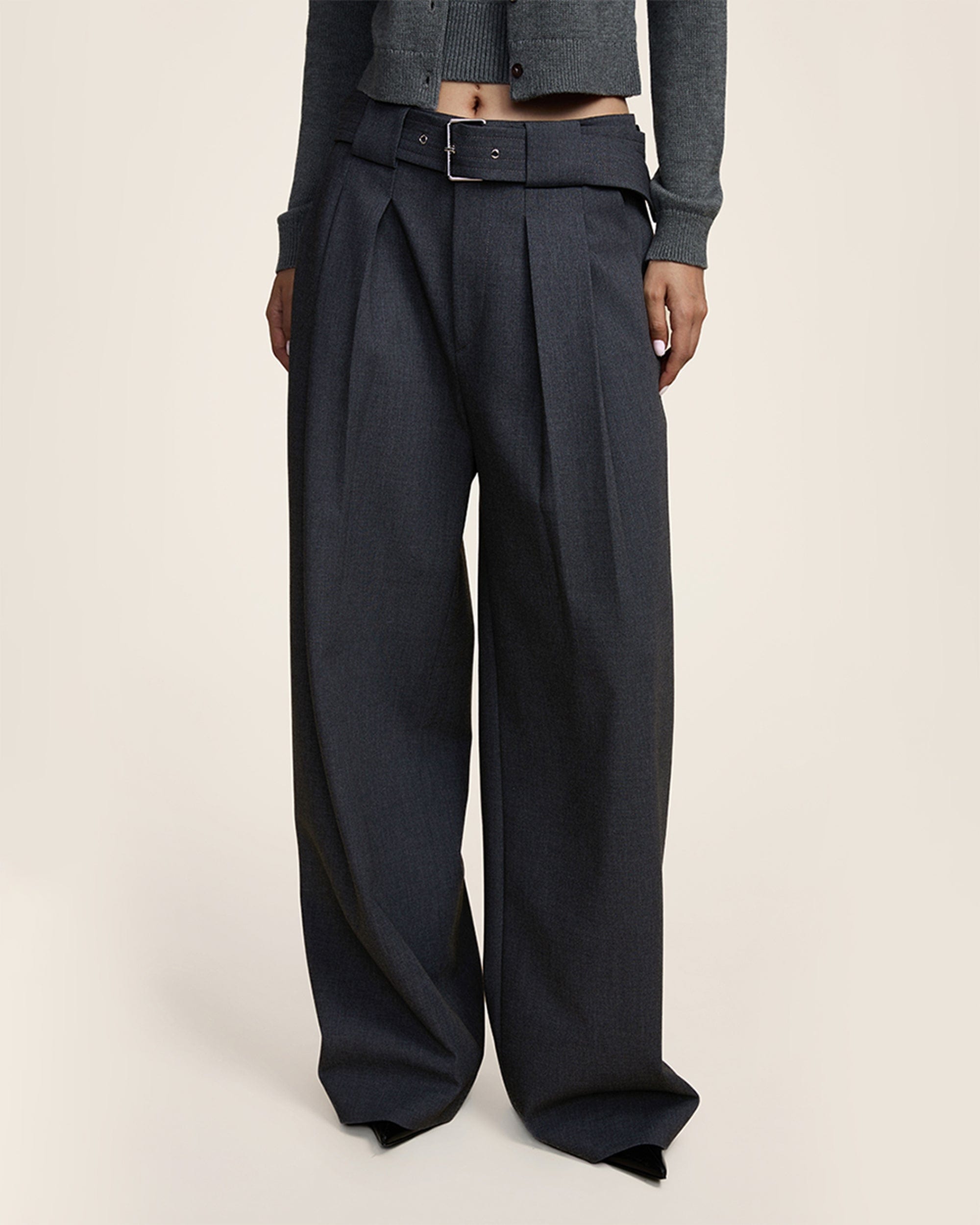 OPICLOTH Classic Pleated Belt Trousers