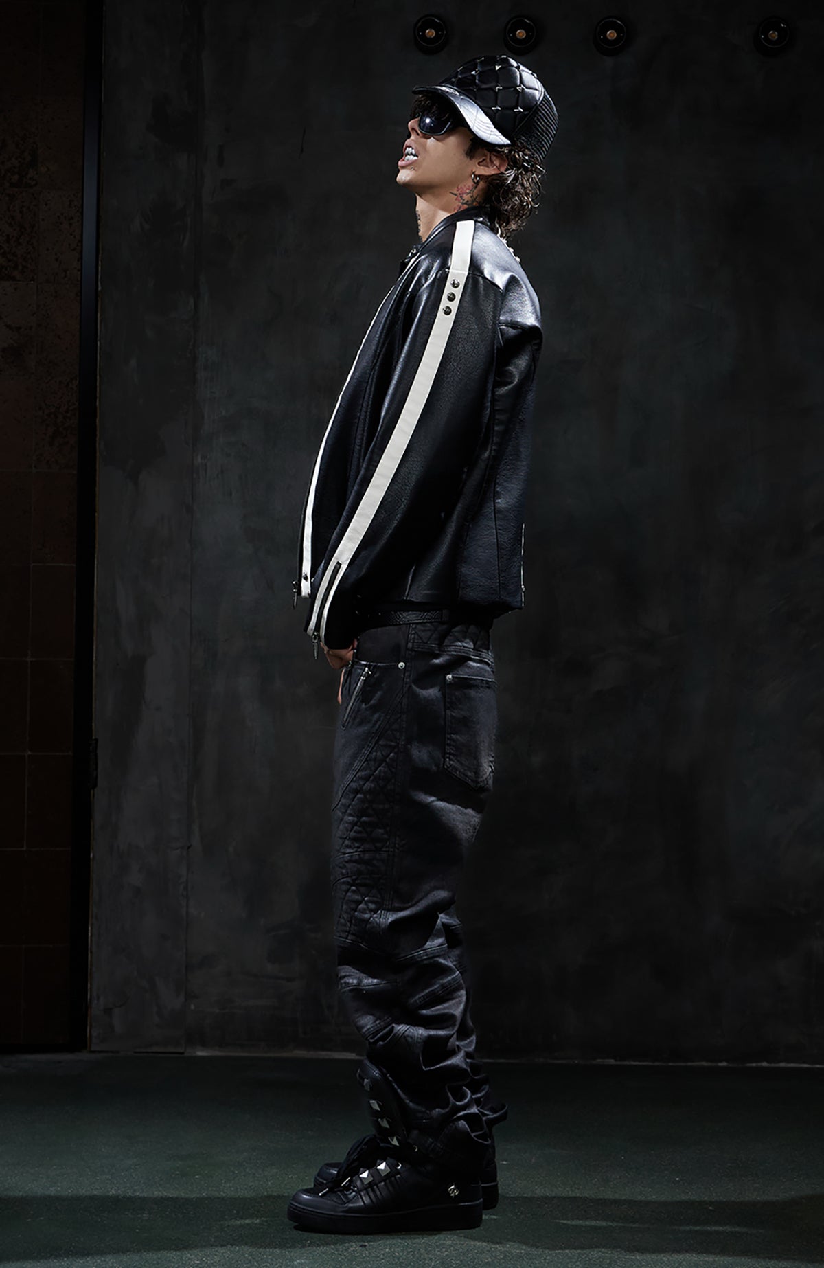 DND4DES Diamond Quilted Wax-Brushed Slim Straight Jeans