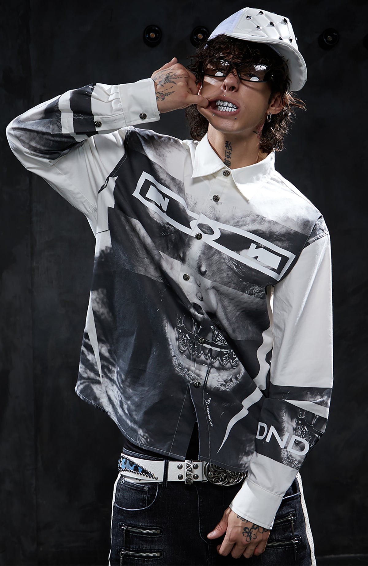 DND4DES Graphic Portrait Long-Sleeve Shirt