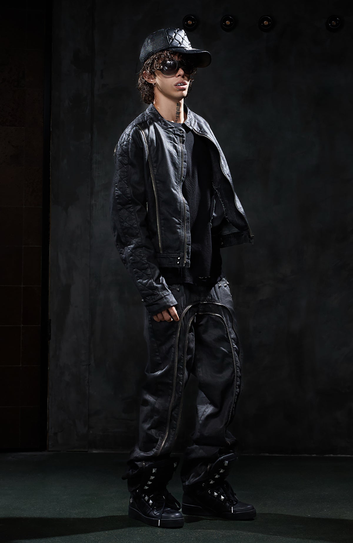 DND4DES Studded Wax-Brushed Zip-Up Denim Jacket
