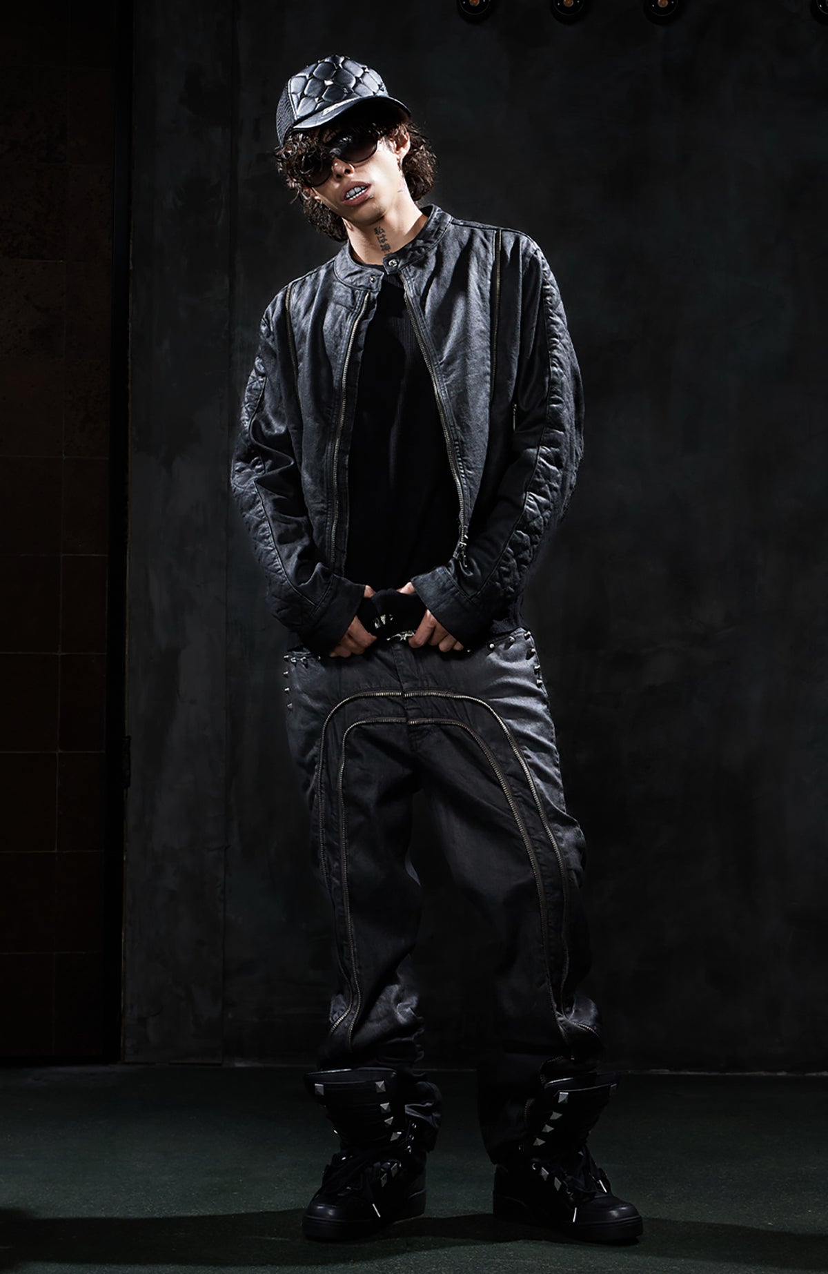 DND4DES Studded Wax-Brushed Zip-Up Denim Jacket