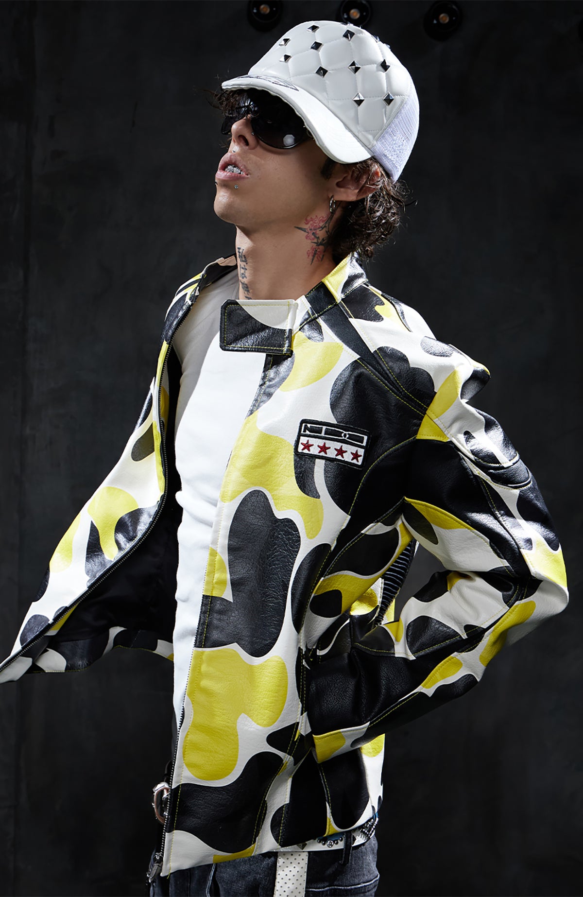 DND4DES Camo Star Full-Print Zip-Up Jacket