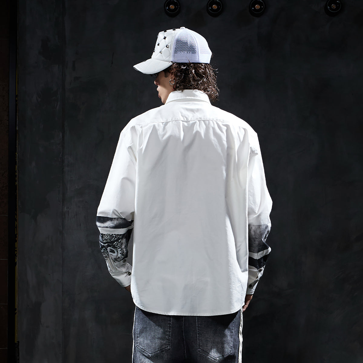 DND4DES Graphic Portrait Long-Sleeve Shirt